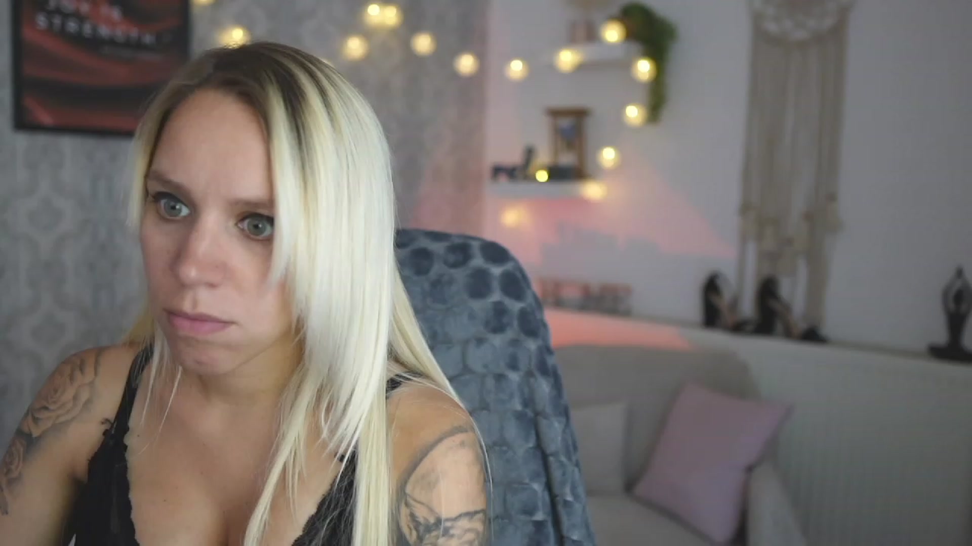 Gallery image thumbnail from Cherry__Blond's myfreecams stream on, 08/31/2023, 12:36 image 9 of 20