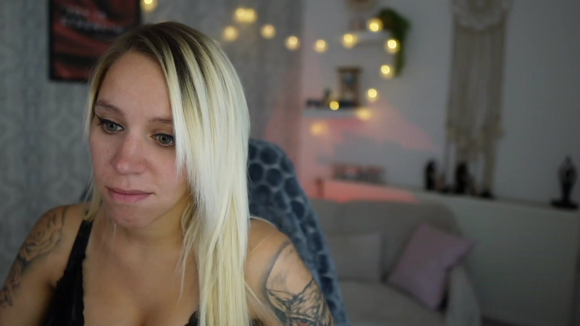 Gallery image thumbnail from Cherry__Blond's myfreecams stream on, 09/01/2023, 09:34 image 19 of 20