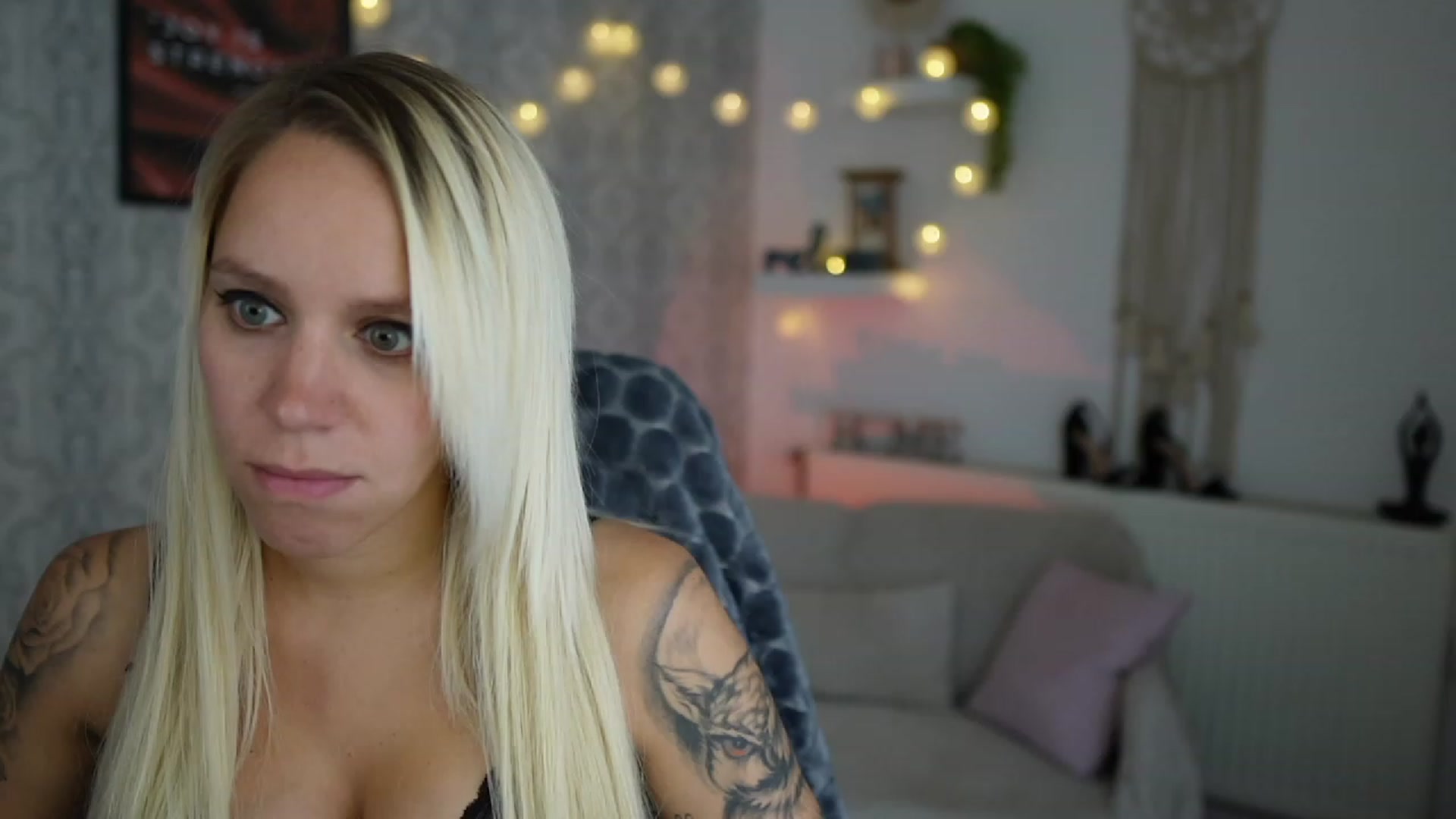 Gallery image thumbnail from Cherry__Blond's myfreecams stream on, 09/01/2023, 12:17 image 20 of 20