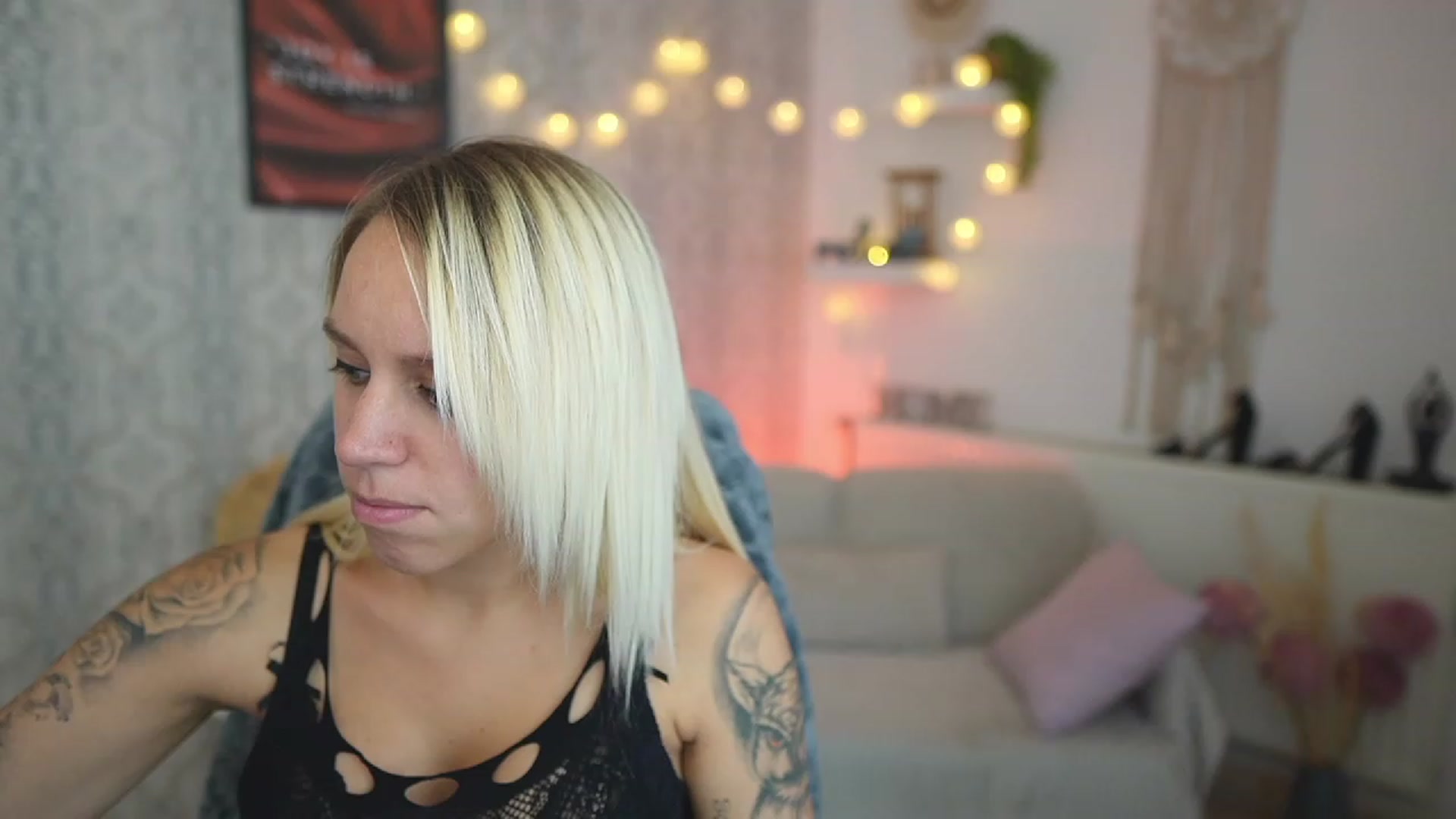 Gallery image thumbnail from Cherry__Blond's myfreecams stream on, 09/08/2023, 12:47 image 7 of 20