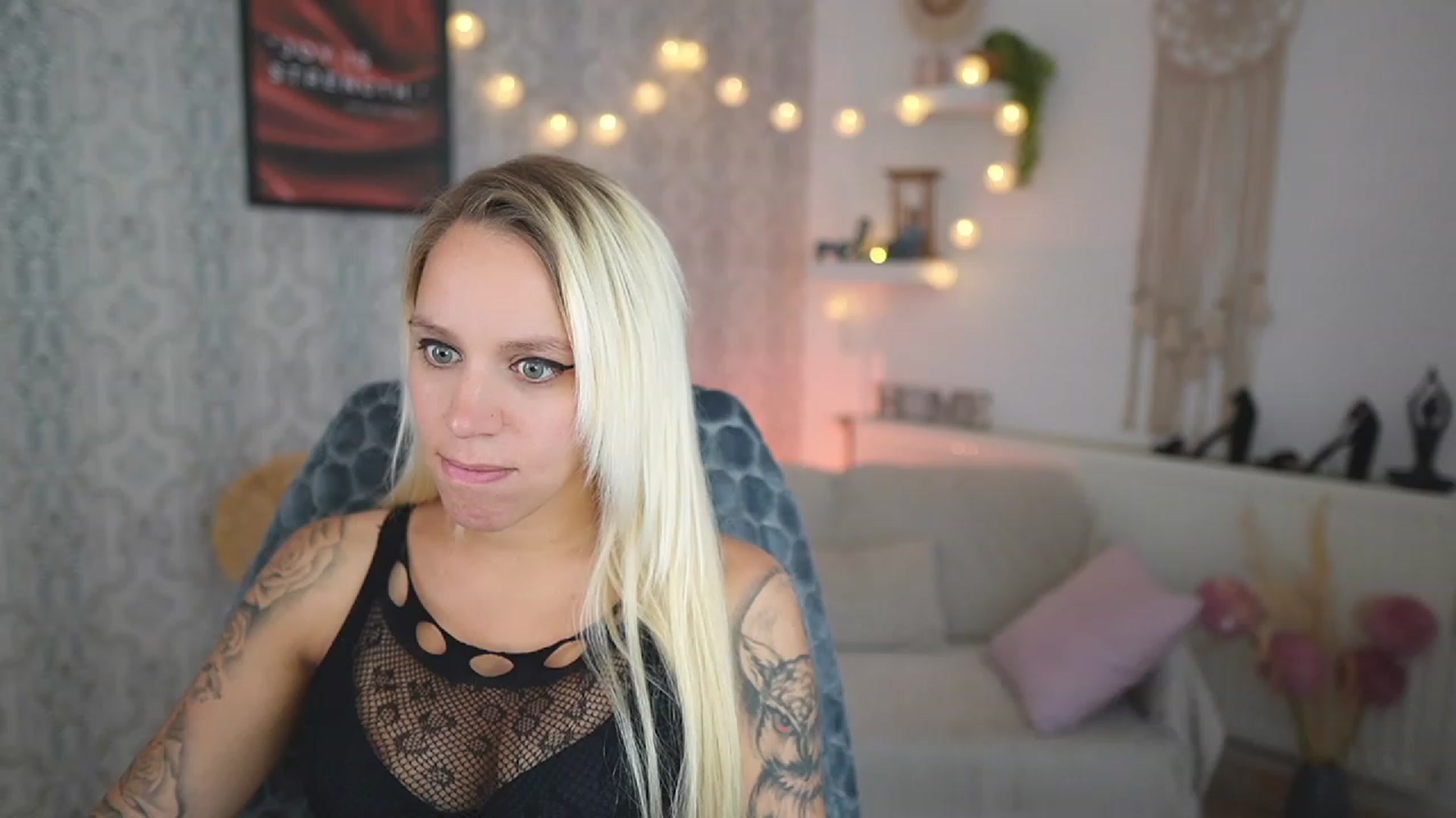 Gallery image thumbnail from Cherry__Blond's myfreecams stream on, 09/09/2023, 11:56 image 6 of 20