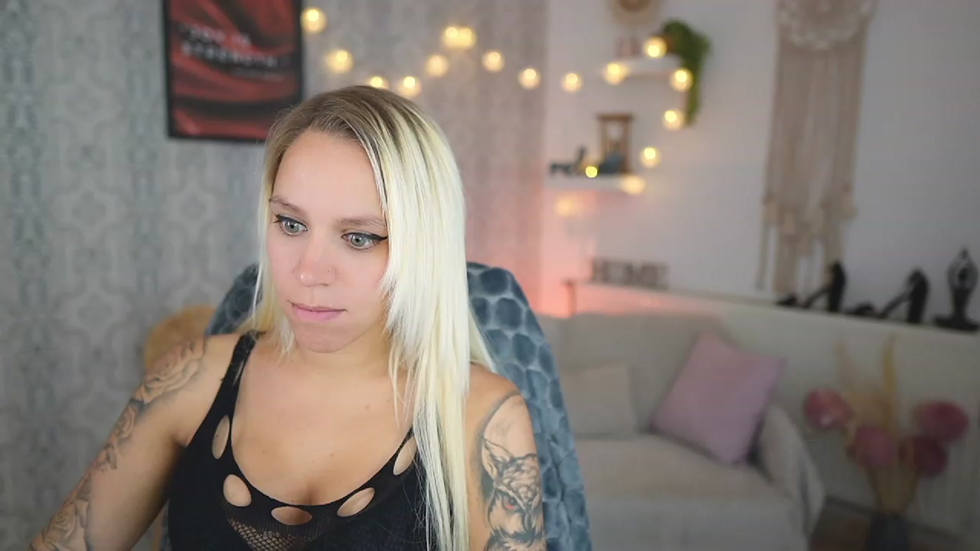 Gallery image thumbnail from Cherry__Blond's myfreecams stream on, 09/09/2023, 11:56 image 9 of 20
