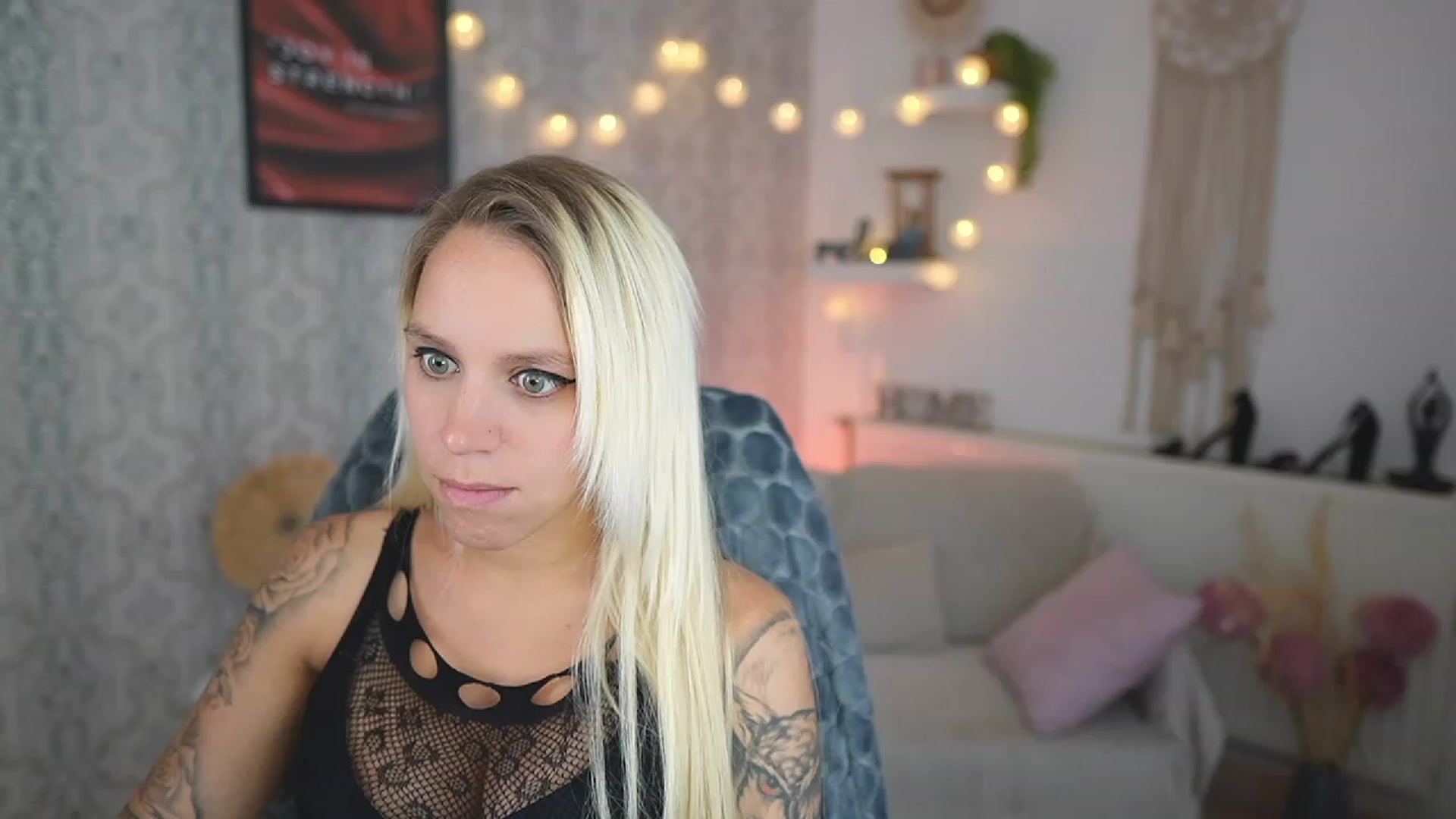 Gallery image thumbnail from Cherry__Blond's myfreecams stream on, 09/09/2023, 11:56 image 7 of 20