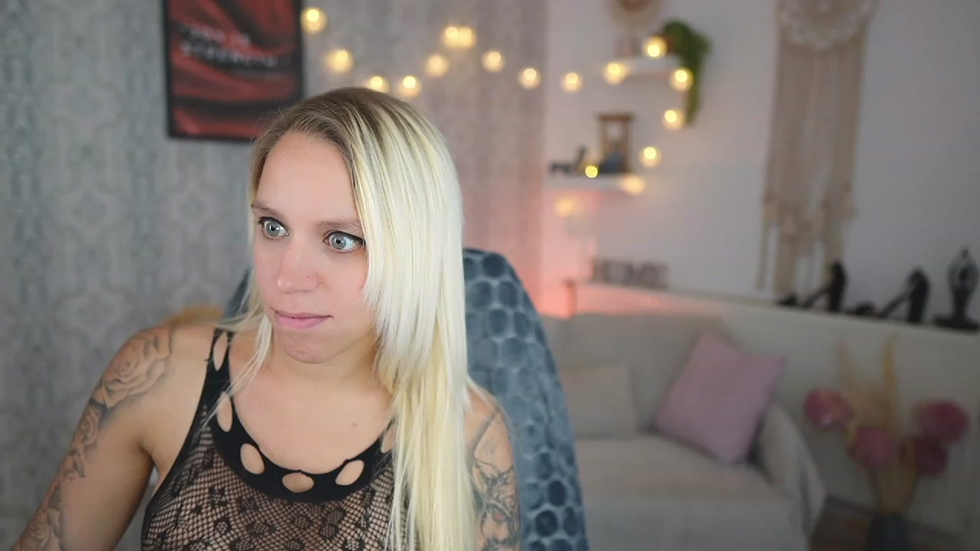 Gallery image thumbnail from Cherry__Blond's myfreecams stream on, 09/09/2023, 11:56 image 15 of 20