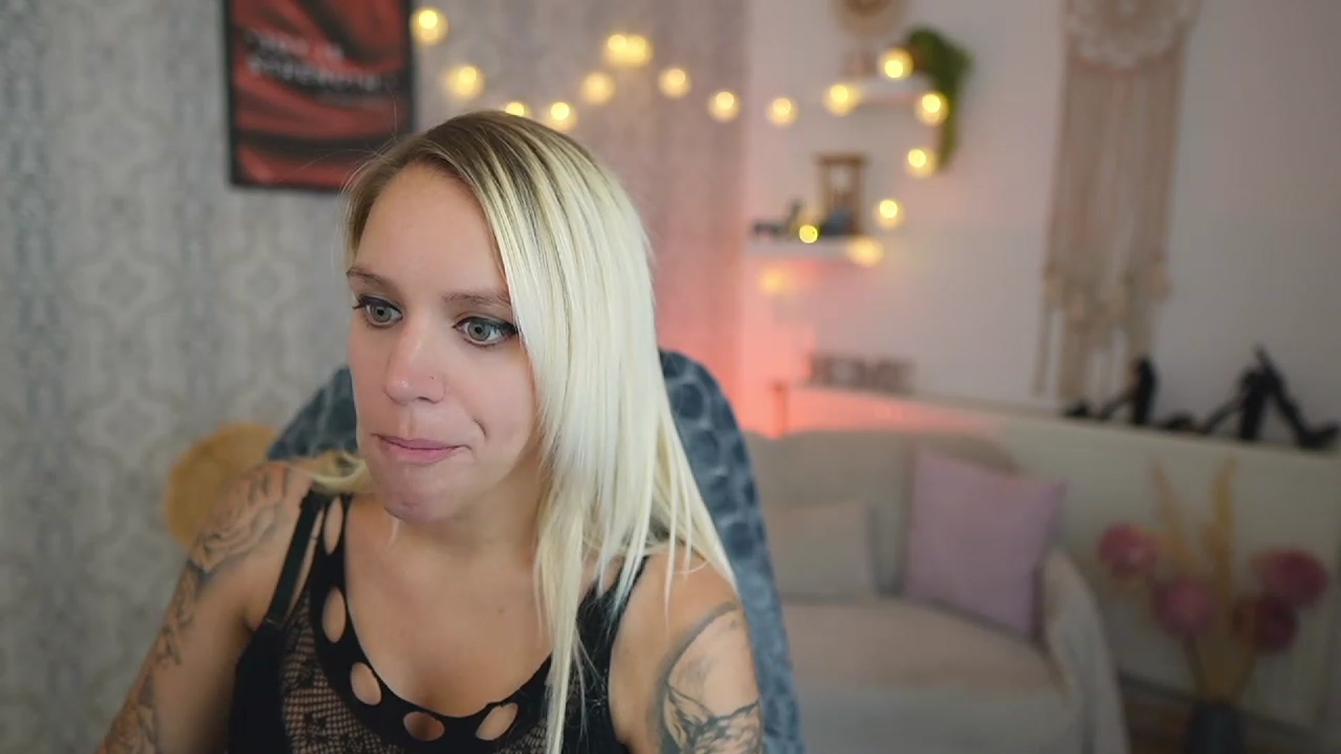 Gallery image thumbnail from Cherry__Blond's myfreecams stream on, 09/11/2023, 12:39 image 12 of 20