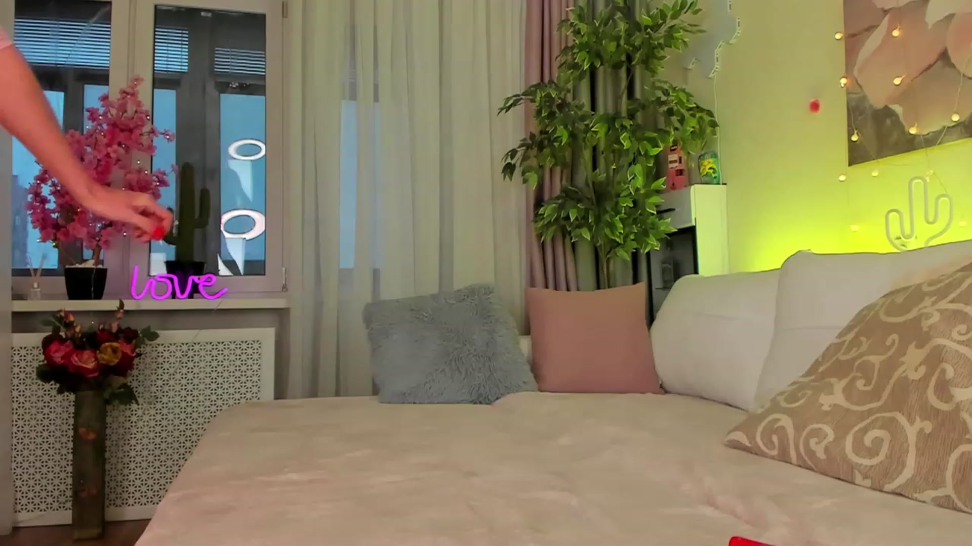 Gallery image thumbnail from Cherry__sugar's myfreecams stream on, 04/12/2023, 15:55 image 20 of 20