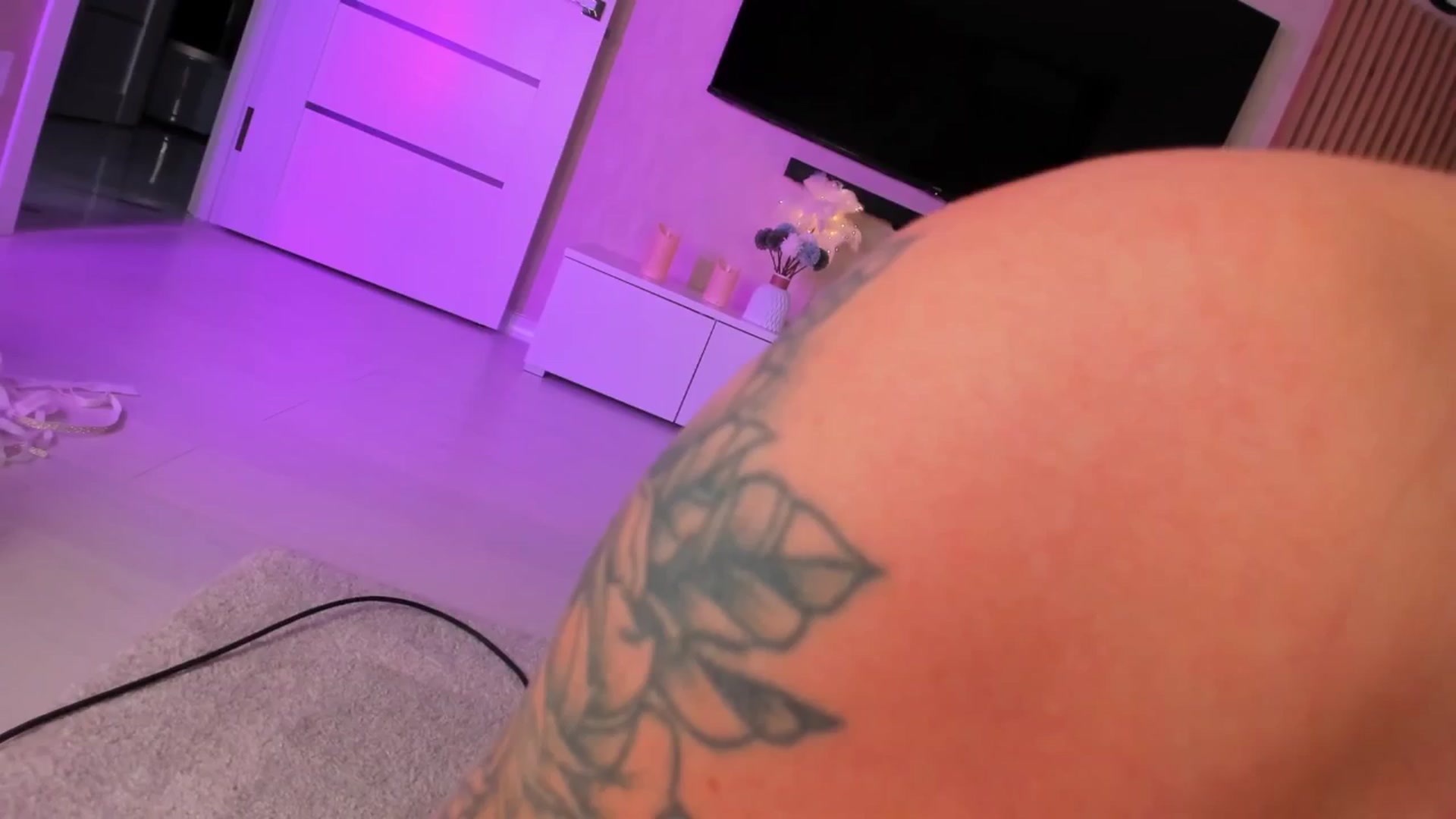 Gallery image thumbnail from Cherry__sugar's myfreecams stream on, 03/27/2025, 17:07 image 20 of 20
