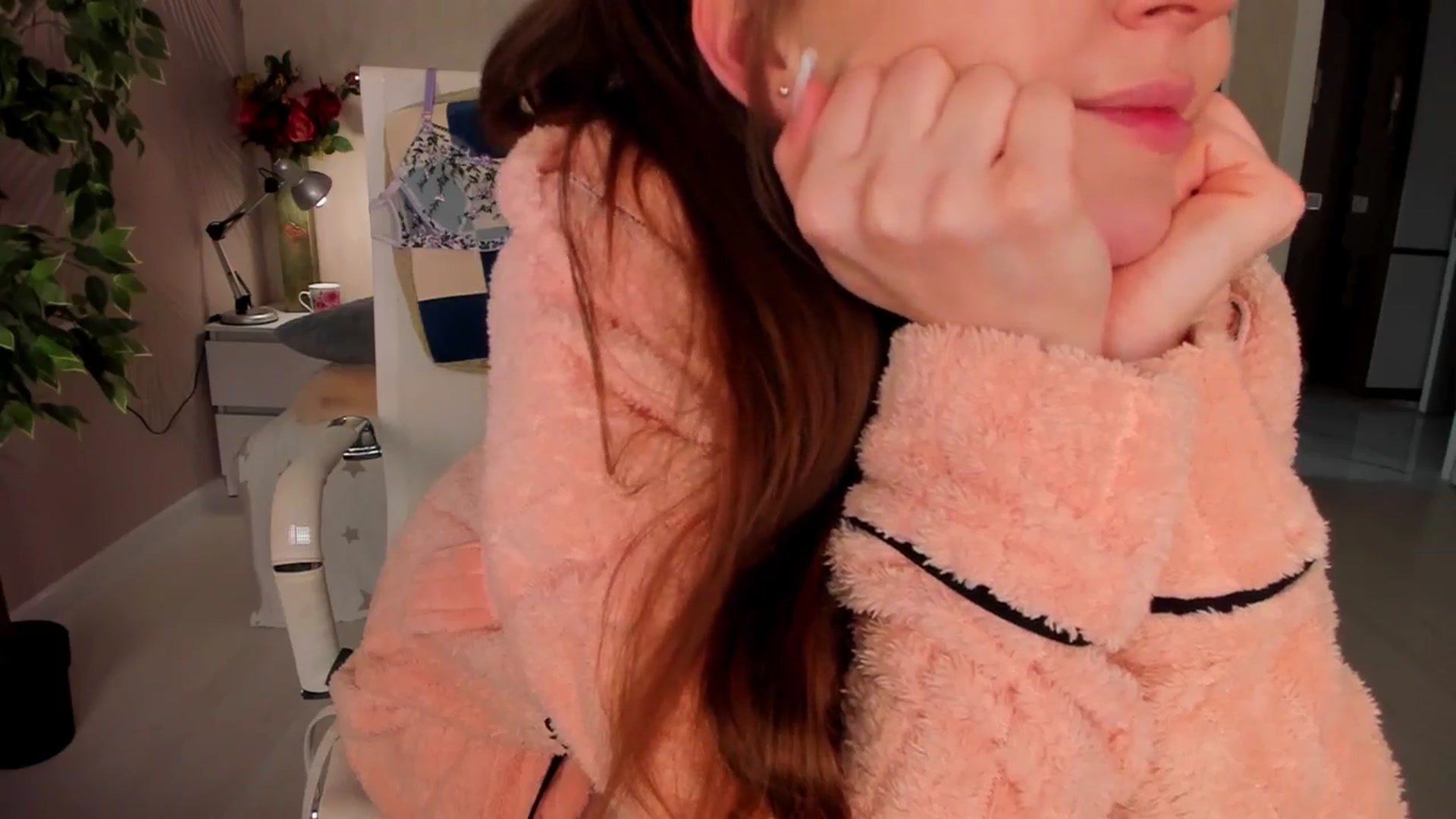 Gallery image thumbnail from Cherry__sugar's myfreecams stream on, 03/23/2026, 18:59 image 15 of 20