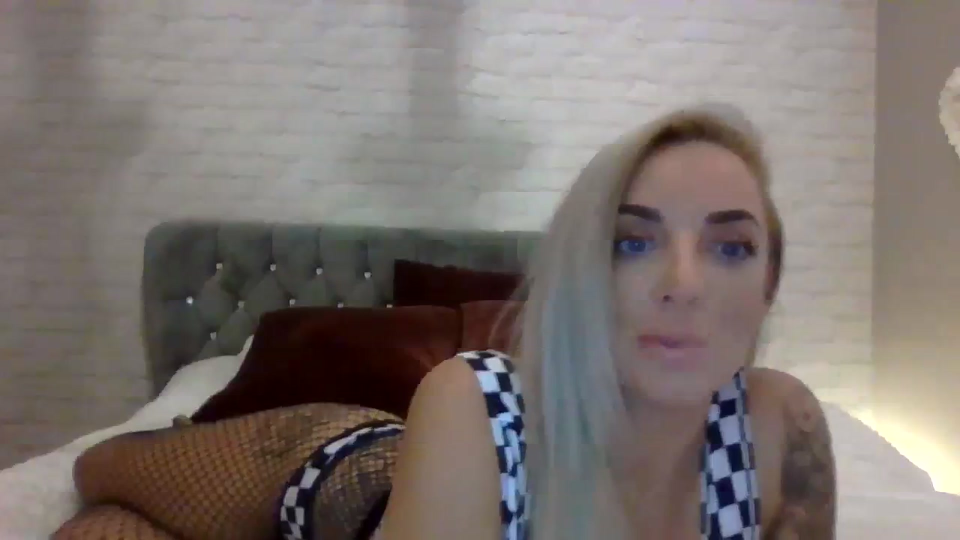 Gallery image thumbnail from Cherry_sour's myfreecams stream on, 11/02/2023, 11:17 image 3 of 20