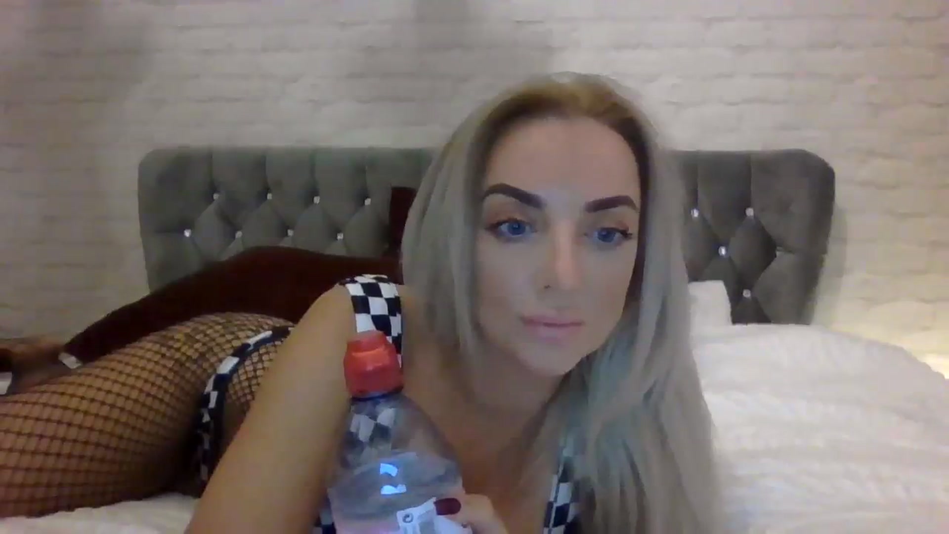Gallery image thumbnail from Cherry_sour's myfreecams stream on, 11/02/2023, 12:06 image 10 of 20