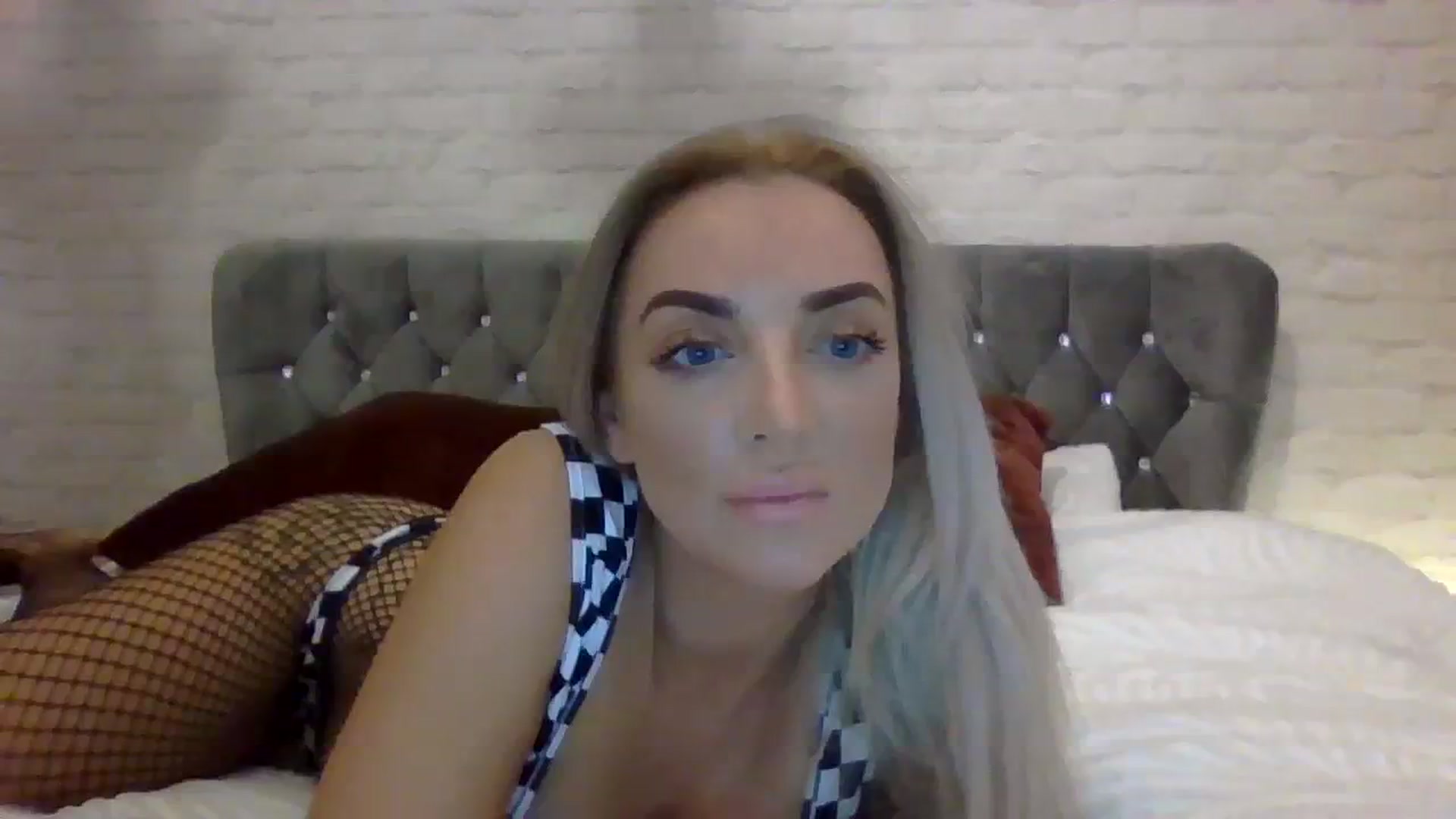 Gallery image thumbnail from Cherry_sour's myfreecams stream on, 11/02/2023, 12:06 image 8 of 20