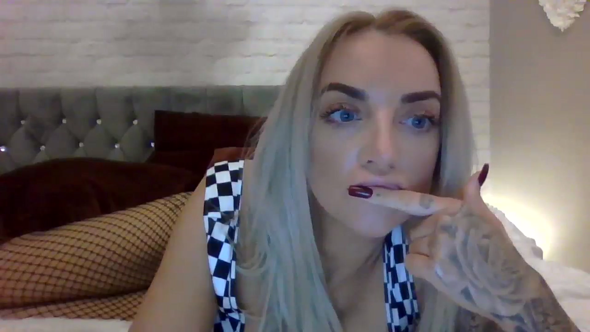 Gallery image thumbnail from Cherry_sour's myfreecams stream on, 11/02/2023, 13:48 image 14 of 20