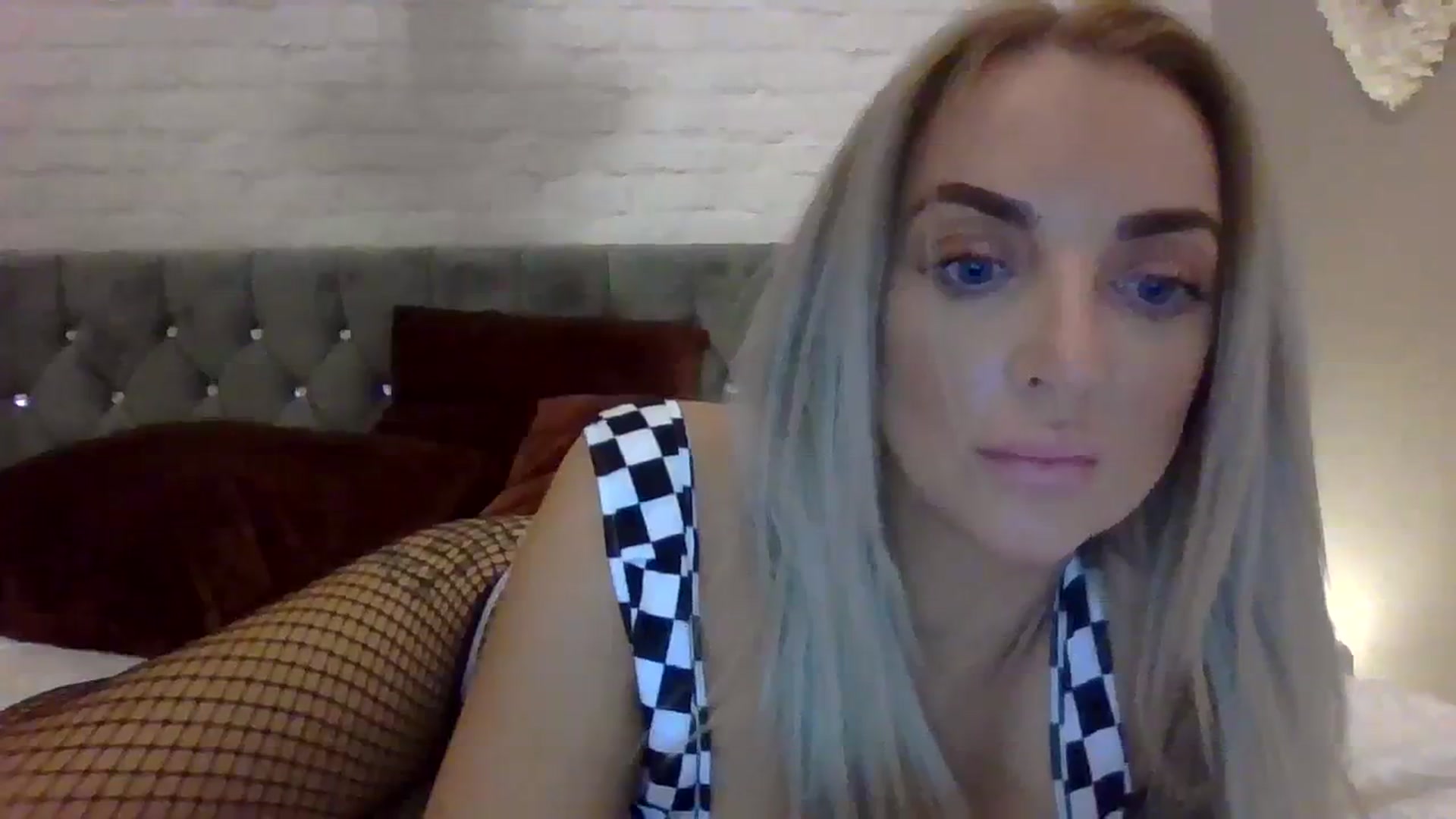 Gallery image thumbnail from Cherry_sour's myfreecams stream on, 11/02/2023, 13:48 image 16 of 20