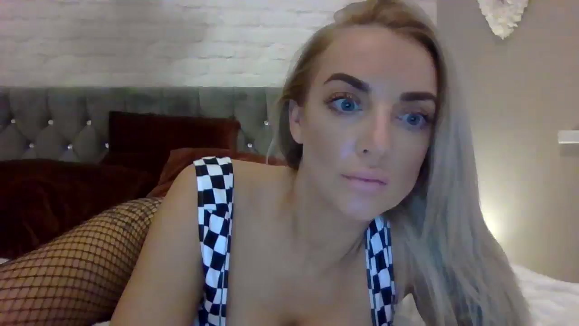 Gallery image thumbnail from Cherry_sour's myfreecams stream on, 11/02/2023, 13:48 image 6 of 20