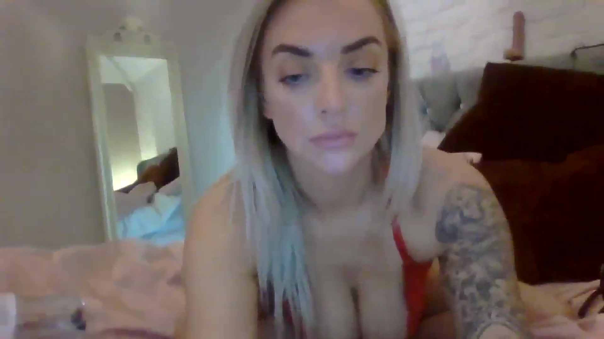 Gallery image thumbnail from Cherry_sour's myfreecams stream on, 11/09/2023, 15:02 image 20 of 20
