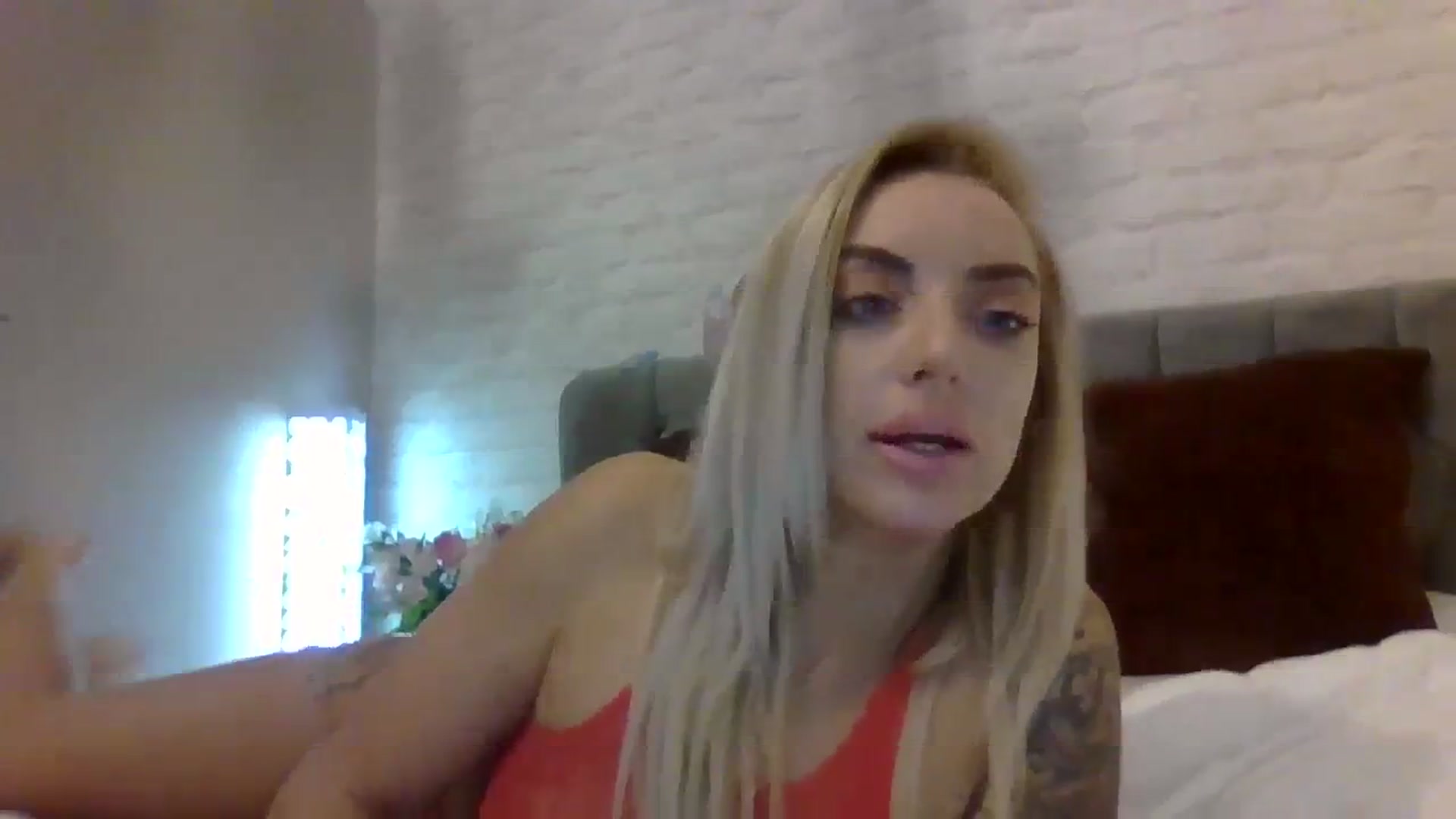 Gallery image thumbnail from Cherry_sour's myfreecams stream on, 11/13/2023, 14:04 image 6 of 20