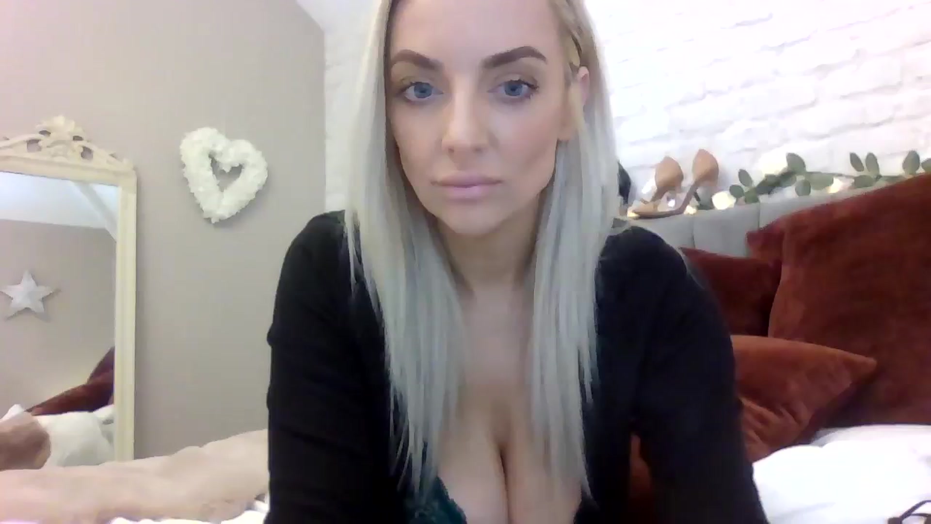 Gallery image thumbnail from Cherry_sour's myfreecams stream on, 11/17/2023, 13:13 image 20 of 20