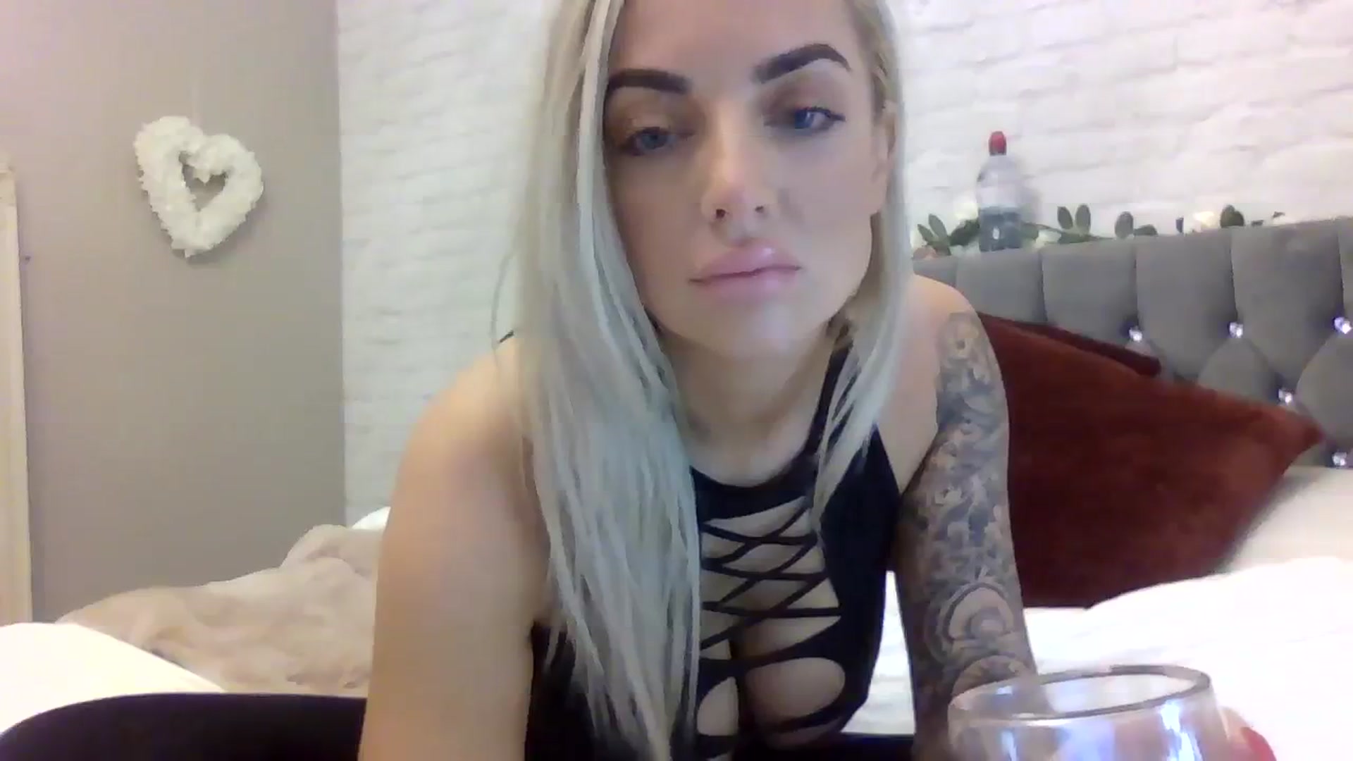 Gallery image thumbnail from Cherry_sour's myfreecams stream on, 11/22/2023, 12:09 image 3 of 20