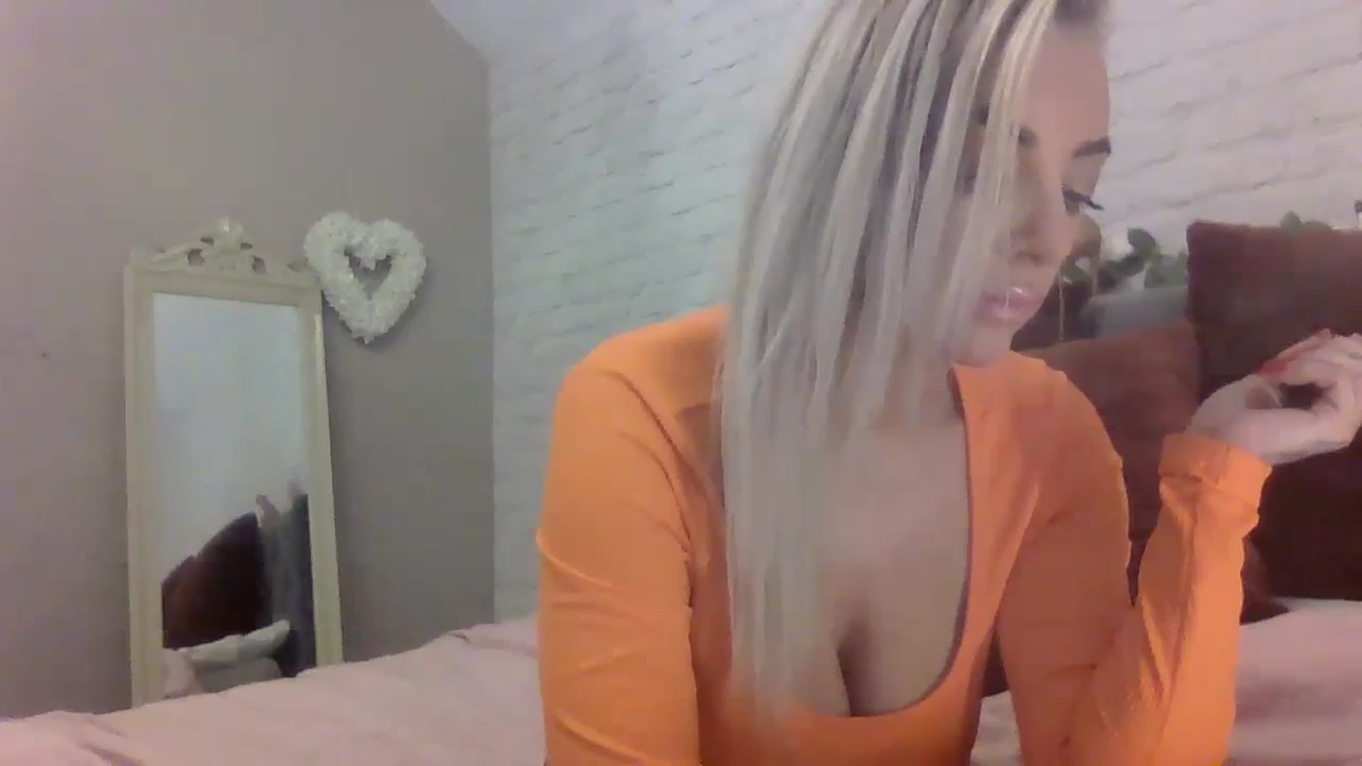 Gallery image thumbnail from Cherry_sour's myfreecams stream on, 11/23/2023, 11:30 image 3 of 20