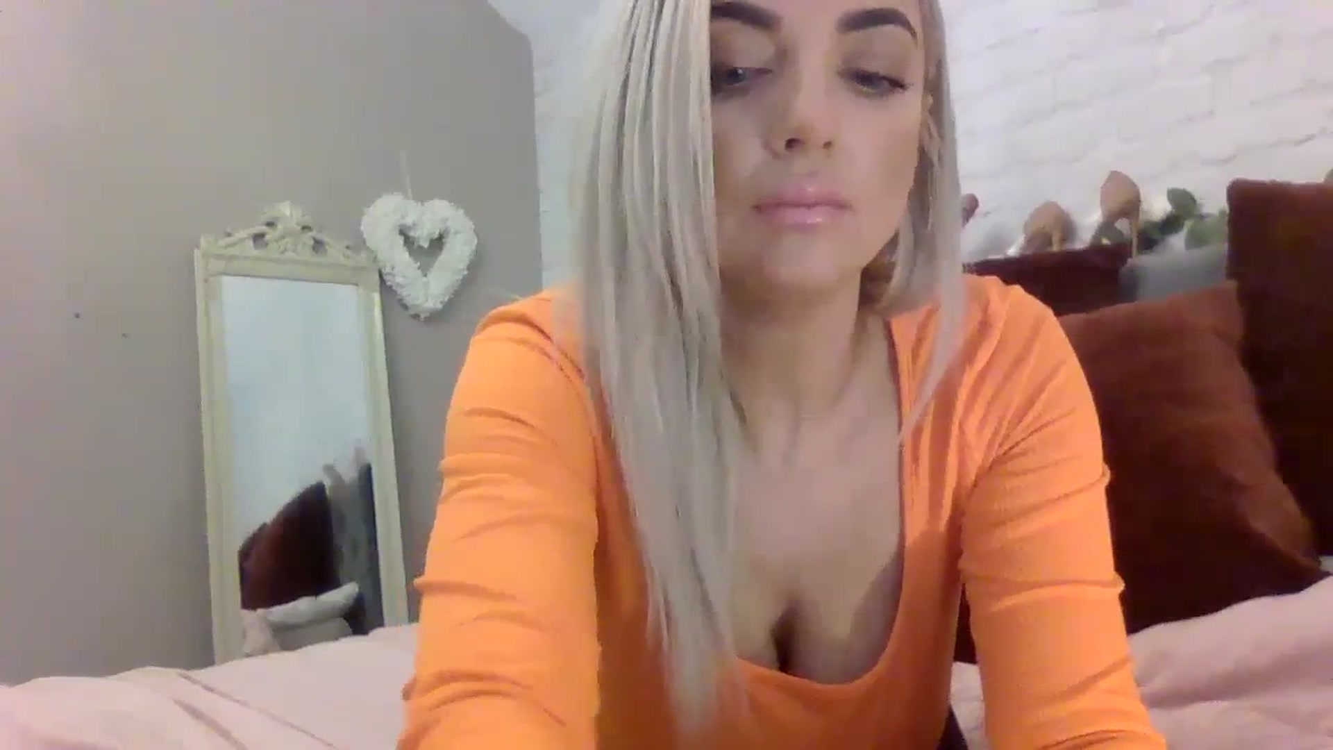 Gallery image thumbnail from Cherry_sour's myfreecams stream on, 11/23/2023, 11:30 image 15 of 20