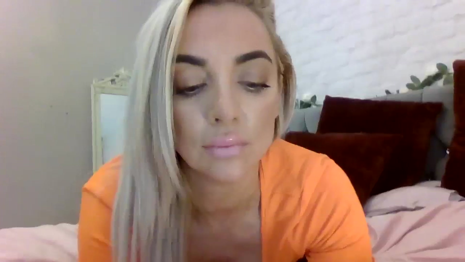 Gallery image thumbnail from Cherry_sour's myfreecams stream on, 11/23/2023, 12:58 image 8 of 20