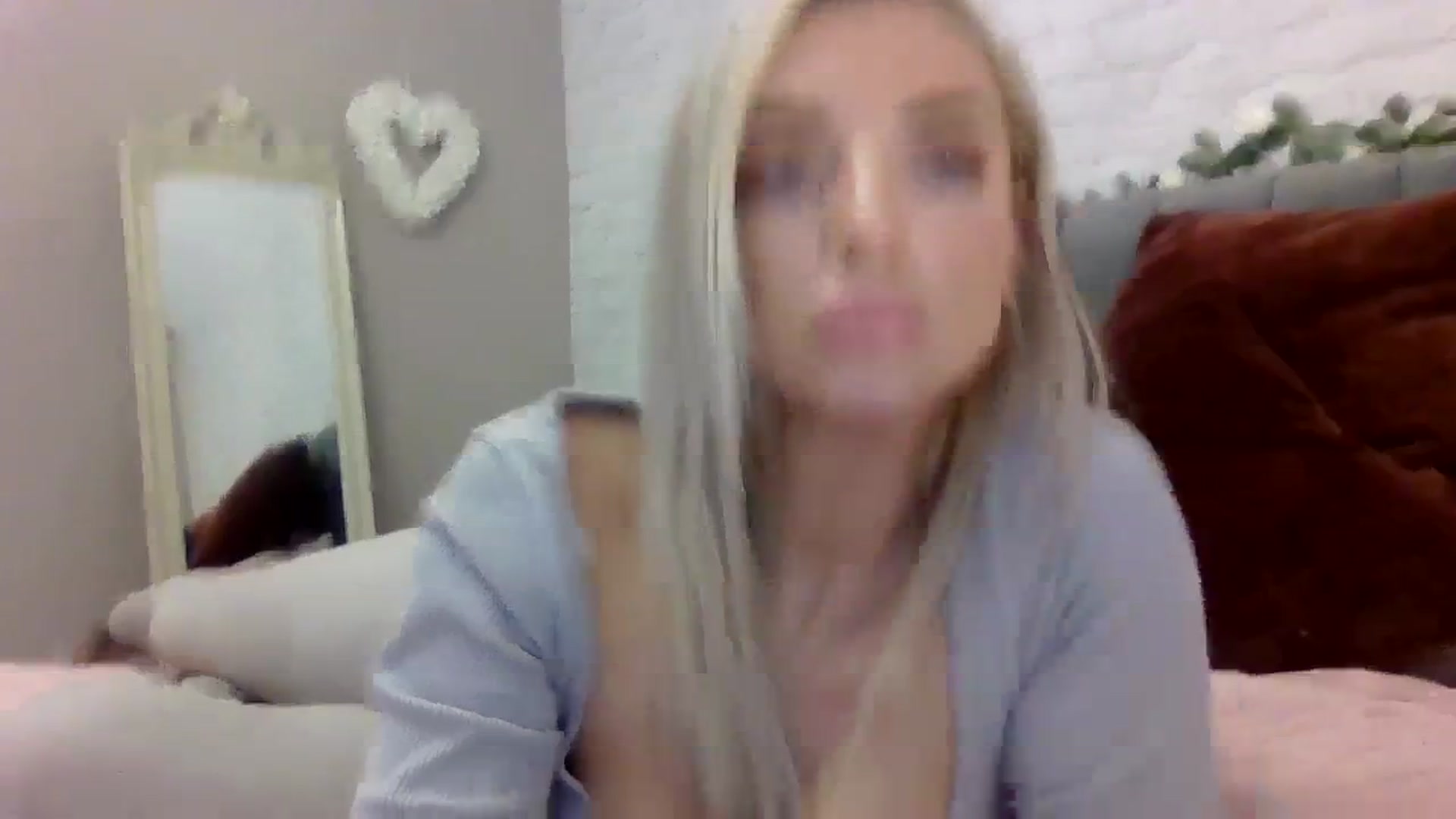 Gallery image thumbnail from Cherry_sour's myfreecams stream on, 11/24/2023, 11:57 image 16 of 20