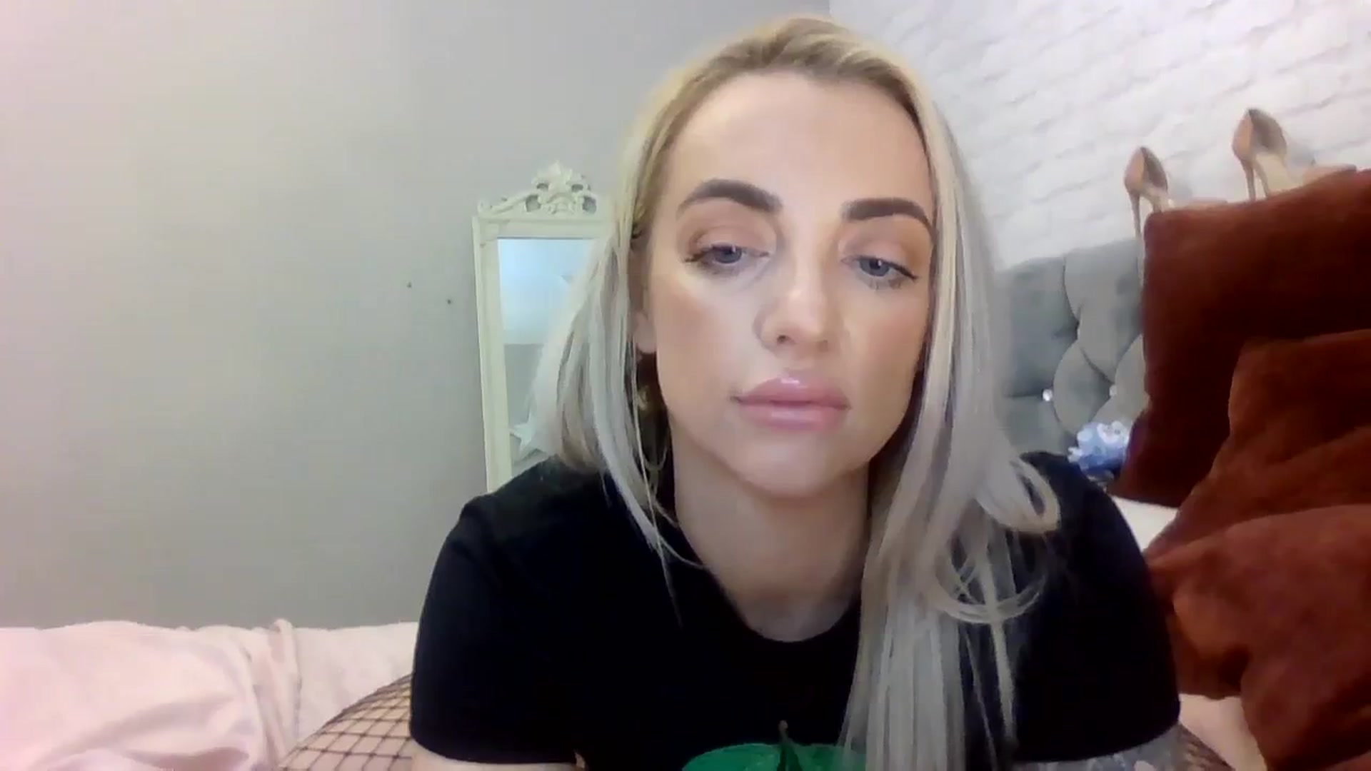 Gallery image thumbnail from Cherry_sour's myfreecams stream on, 11/30/2023, 12:01 image 7 of 20