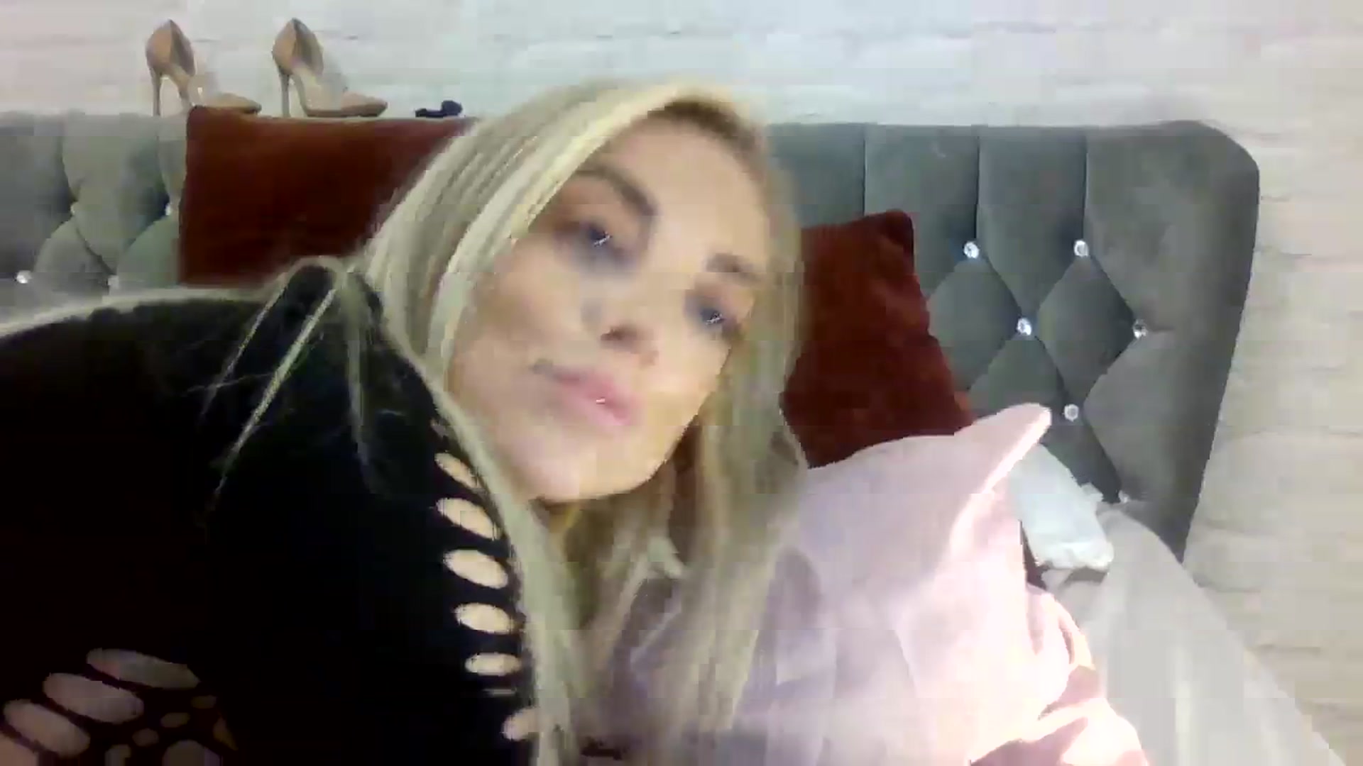 Gallery image thumbnail from Cherry_sour's myfreecams stream on, 11/30/2023, 14:12 image 12 of 20
