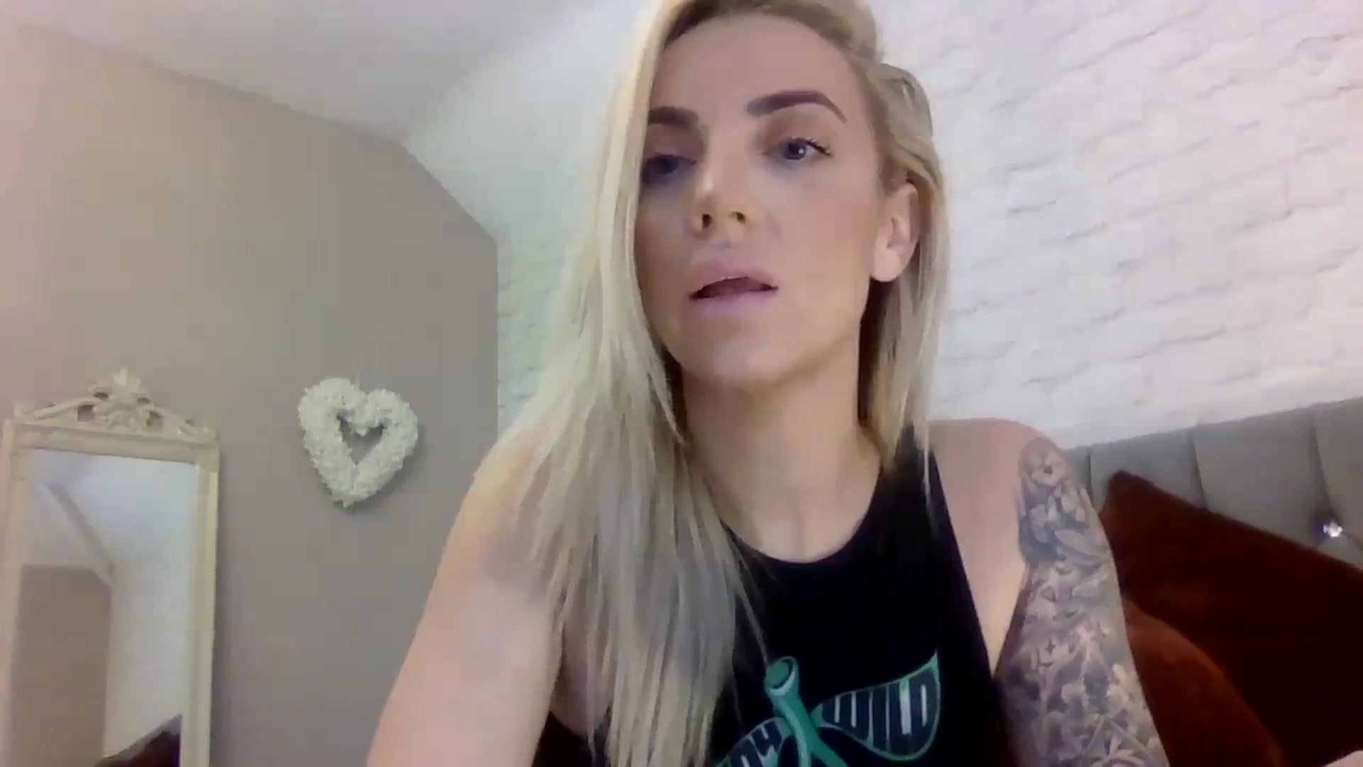 Gallery image thumbnail from Cherry_sour's myfreecams stream on, 12/01/2023, 15:22 image 20 of 20