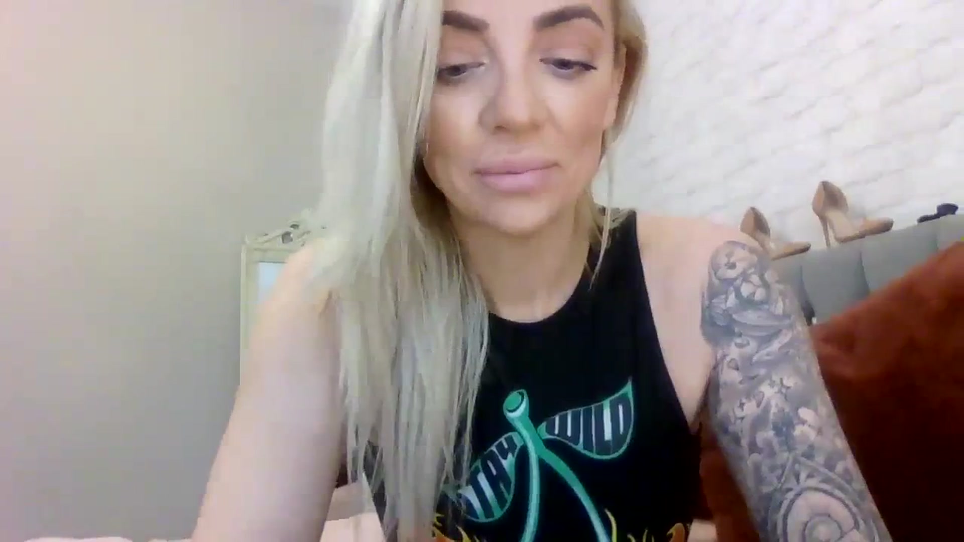 Gallery image thumbnail from Cherry_sour's myfreecams stream on, 12/01/2023, 15:22 image 5 of 20