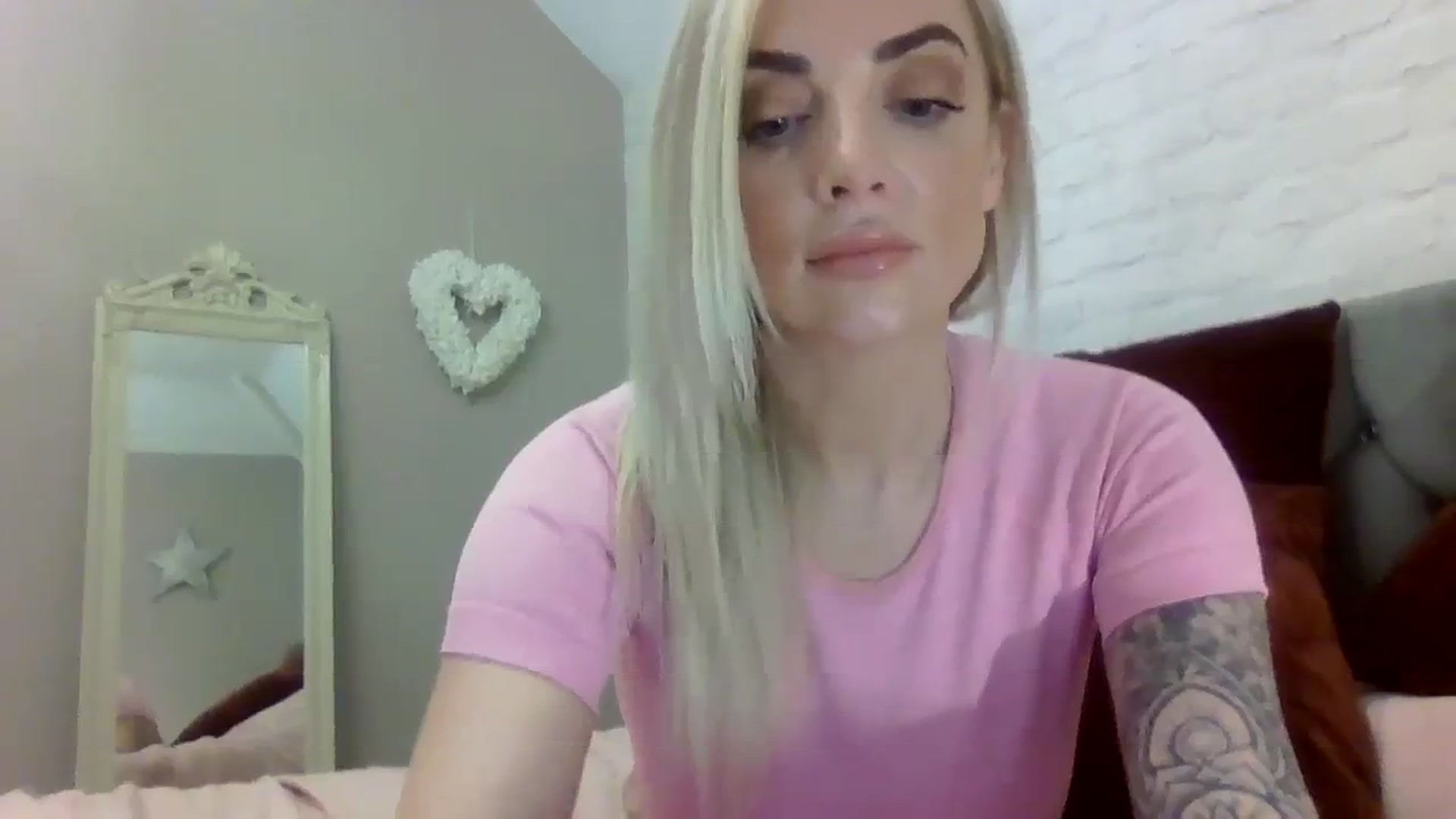 Gallery image thumbnail from Cherry_sour's myfreecams stream on, 12/05/2023, 12:22 image 3 of 20