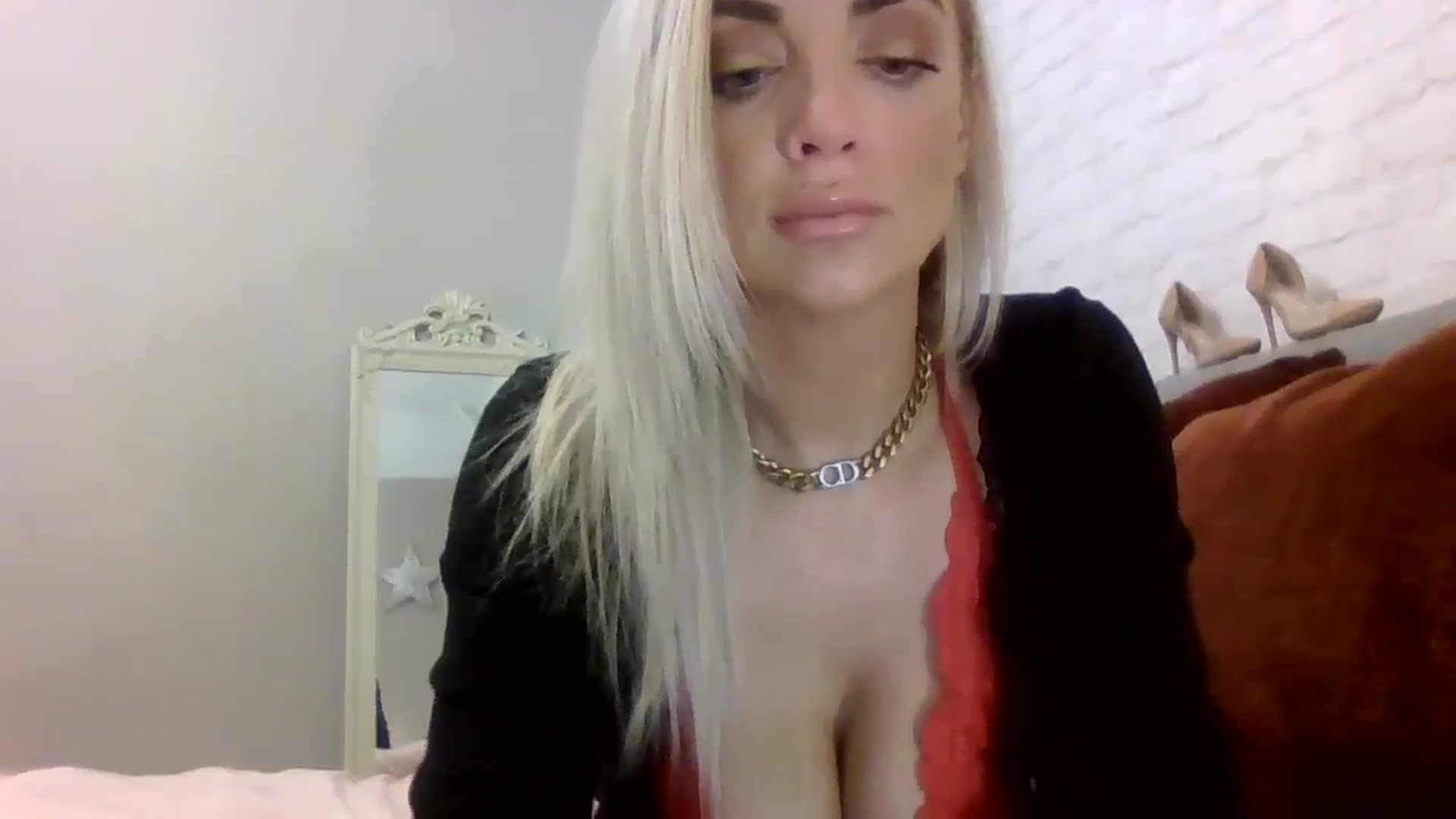 Gallery image thumbnail from Cherry_sour's myfreecams stream on, 12/07/2023, 11:47 image 7 of 20