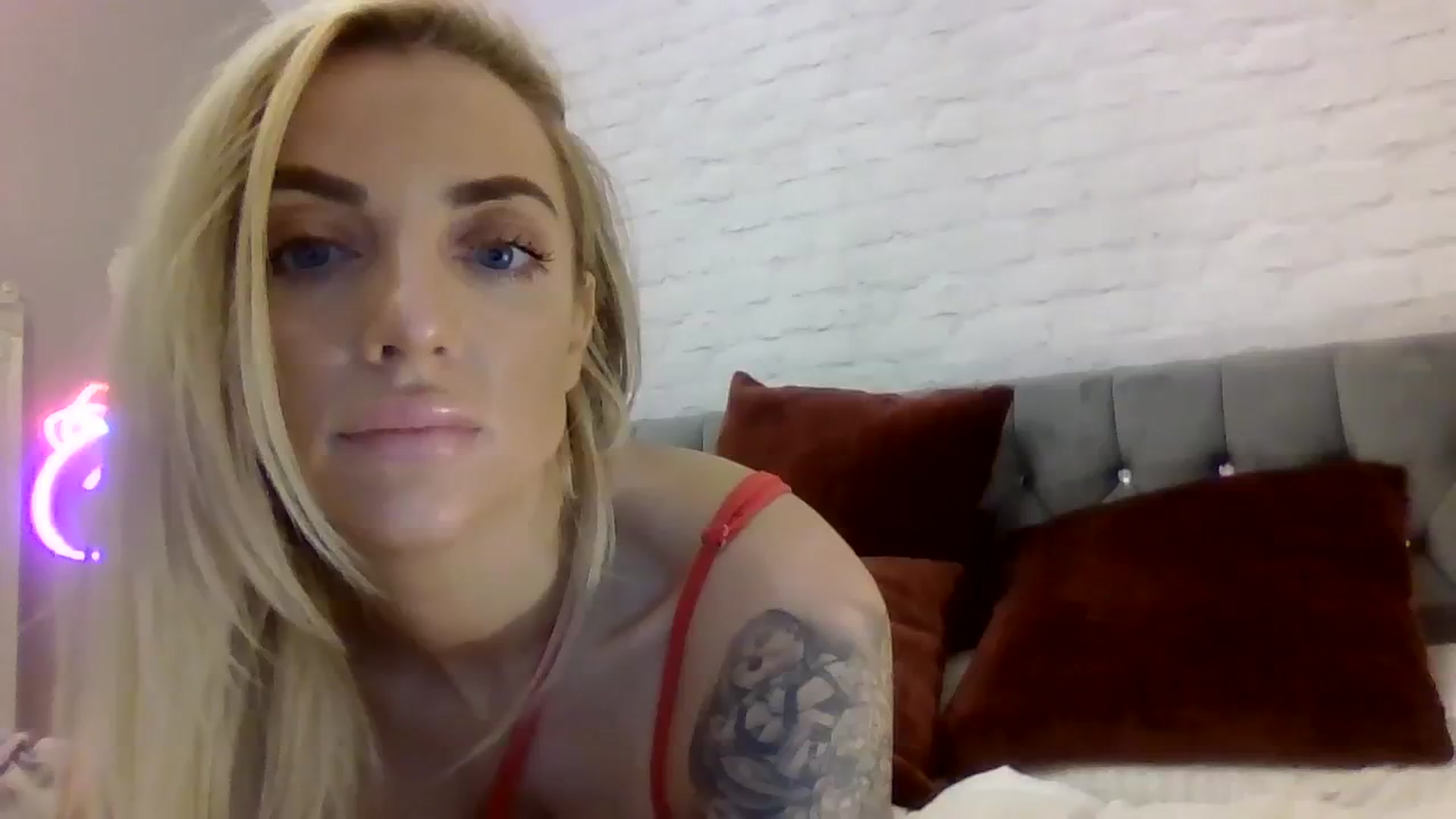 Gallery image thumbnail from Cherry_sour's myfreecams stream on, 12/12/2023, 12:35 image 1 of 20
