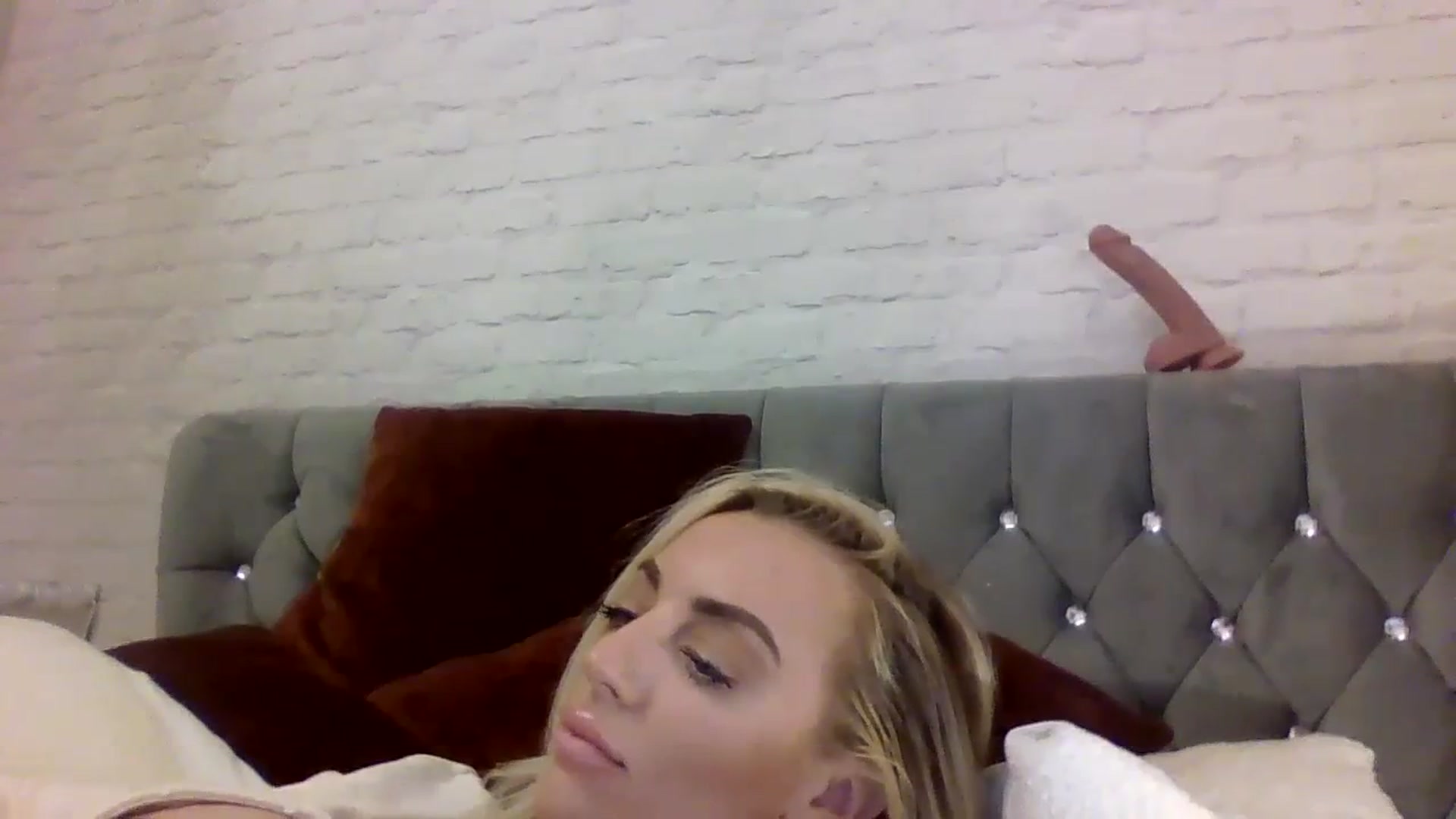 Gallery image thumbnail from Cherry_sour's myfreecams stream on, 12/15/2023, 12:31 image 15 of 20