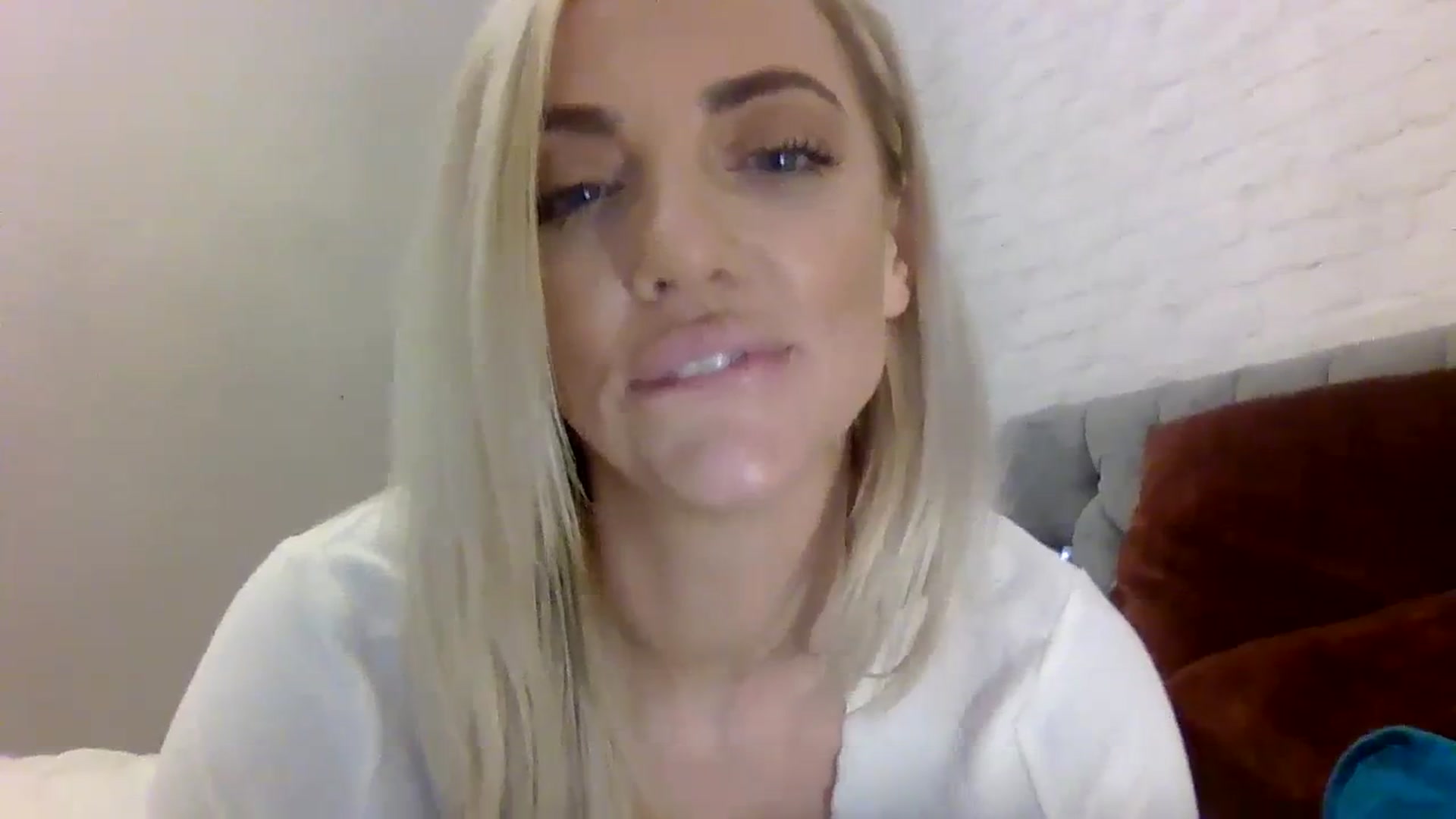 Gallery image thumbnail from Cherry_sour's myfreecams stream on, 12/15/2023, 13:29 image 18 of 20