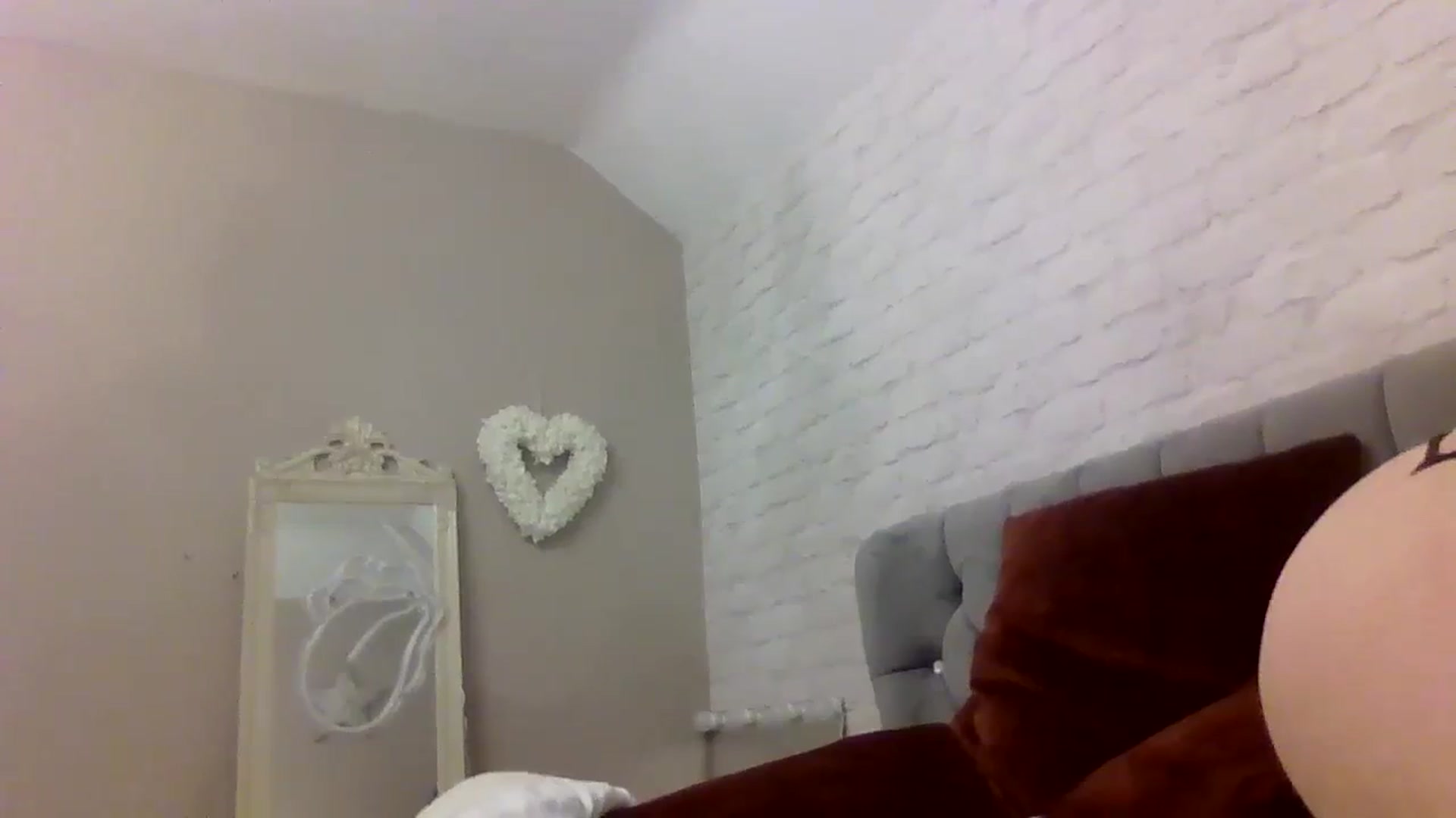 Gallery image thumbnail from Cherry_sour's myfreecams stream on, 12/15/2023, 14:50 image 3 of 20