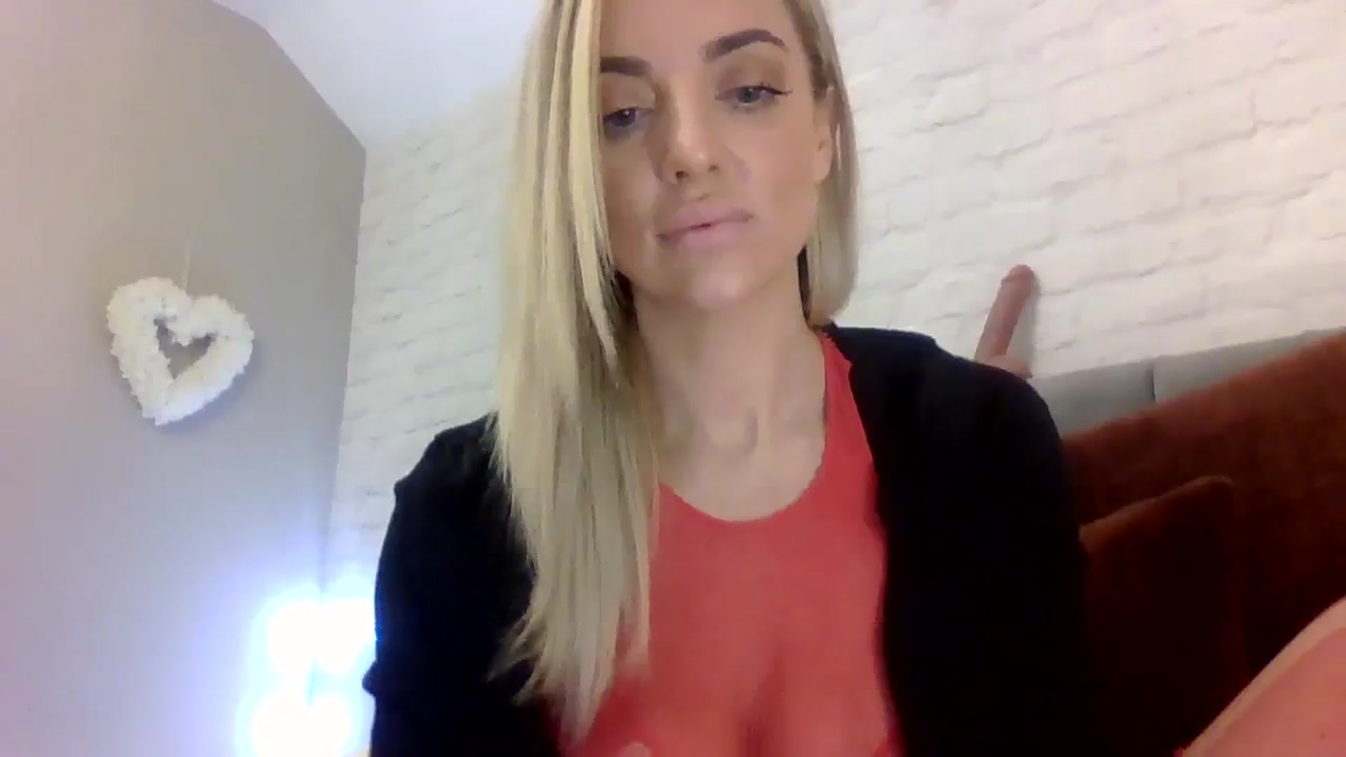 Gallery image thumbnail from Cherry_sour's myfreecams stream on, 12/18/2023, 11:52 image 15 of 20