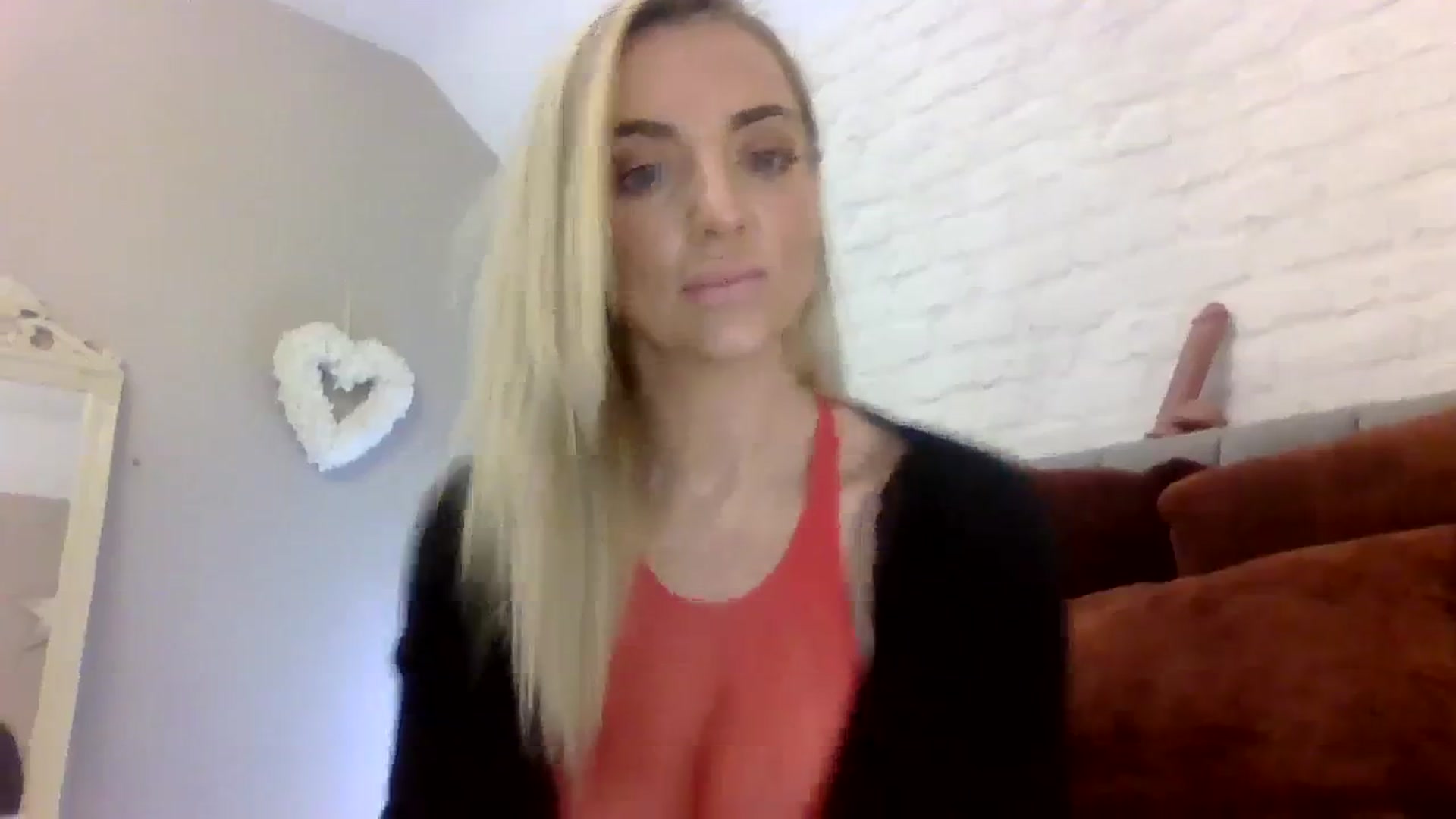 Gallery image thumbnail from Cherry_sour's myfreecams stream on, 12/18/2023, 11:52 image 6 of 20