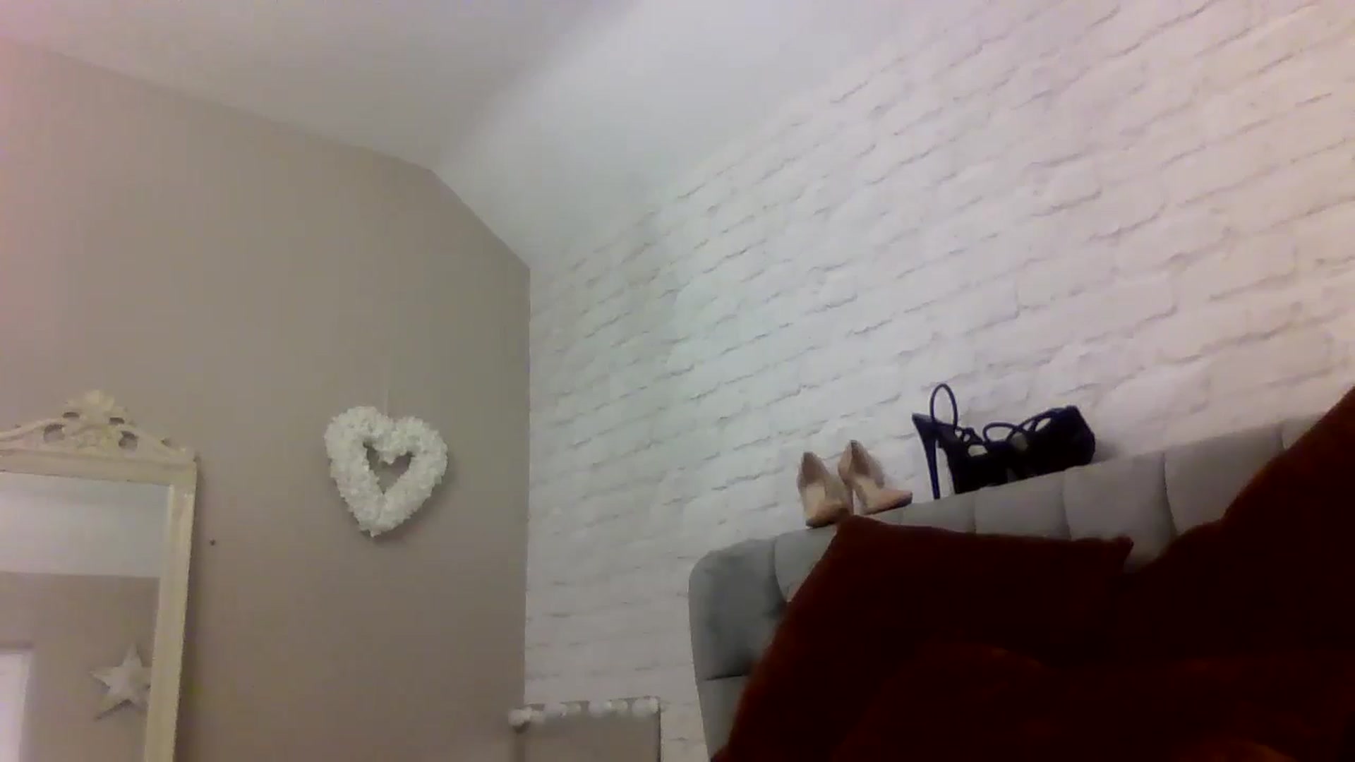 Gallery image thumbnail from Cherry_sour's myfreecams stream on, 12/19/2023, 15:09 image 13 of 20
