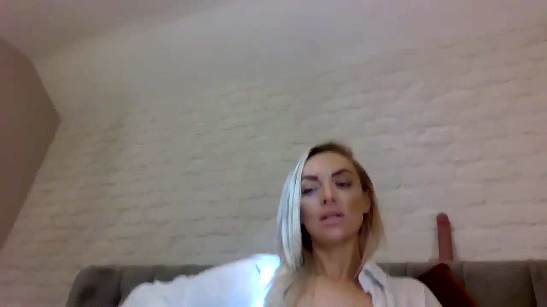 Gallery image thumbnail from Cherry_sour's myfreecams stream on, 12/29/2023, 15:12 image 7 of 20