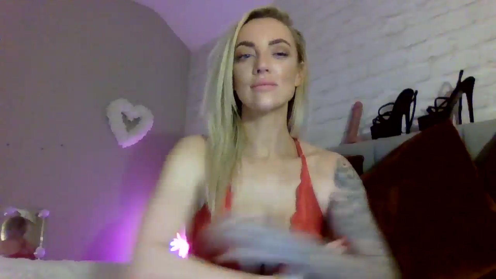 Gallery image thumbnail from Cherry_sour's myfreecams stream on, 12/29/2023, 20:49 image 9 of 20