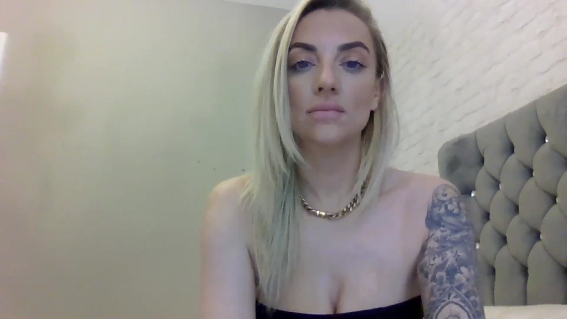 Gallery image thumbnail from Cherry_sour's myfreecams stream on, 01/02/2024, 21:47 image 20 of 20