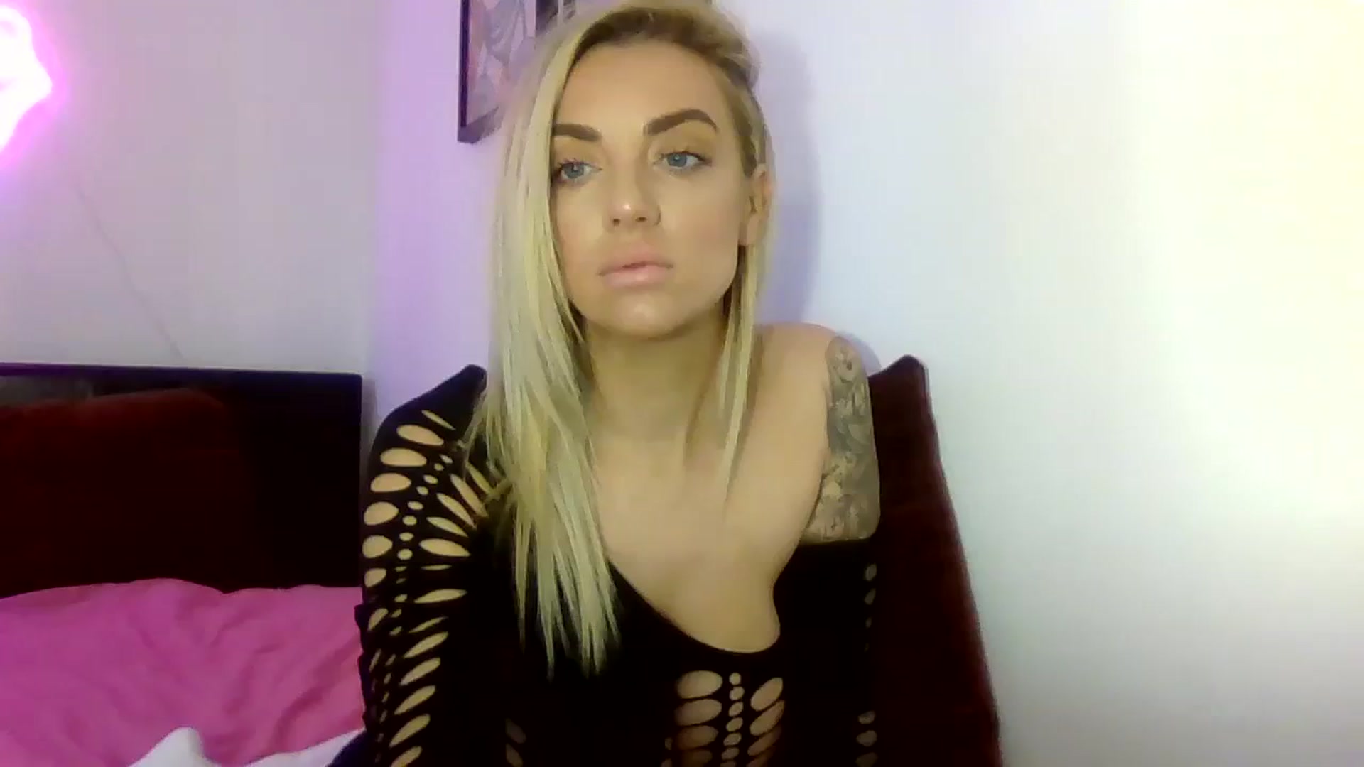 Gallery image thumbnail from Cherry_sour's myfreecams stream on, 01/04/2024, 12:46 image 1 of 20