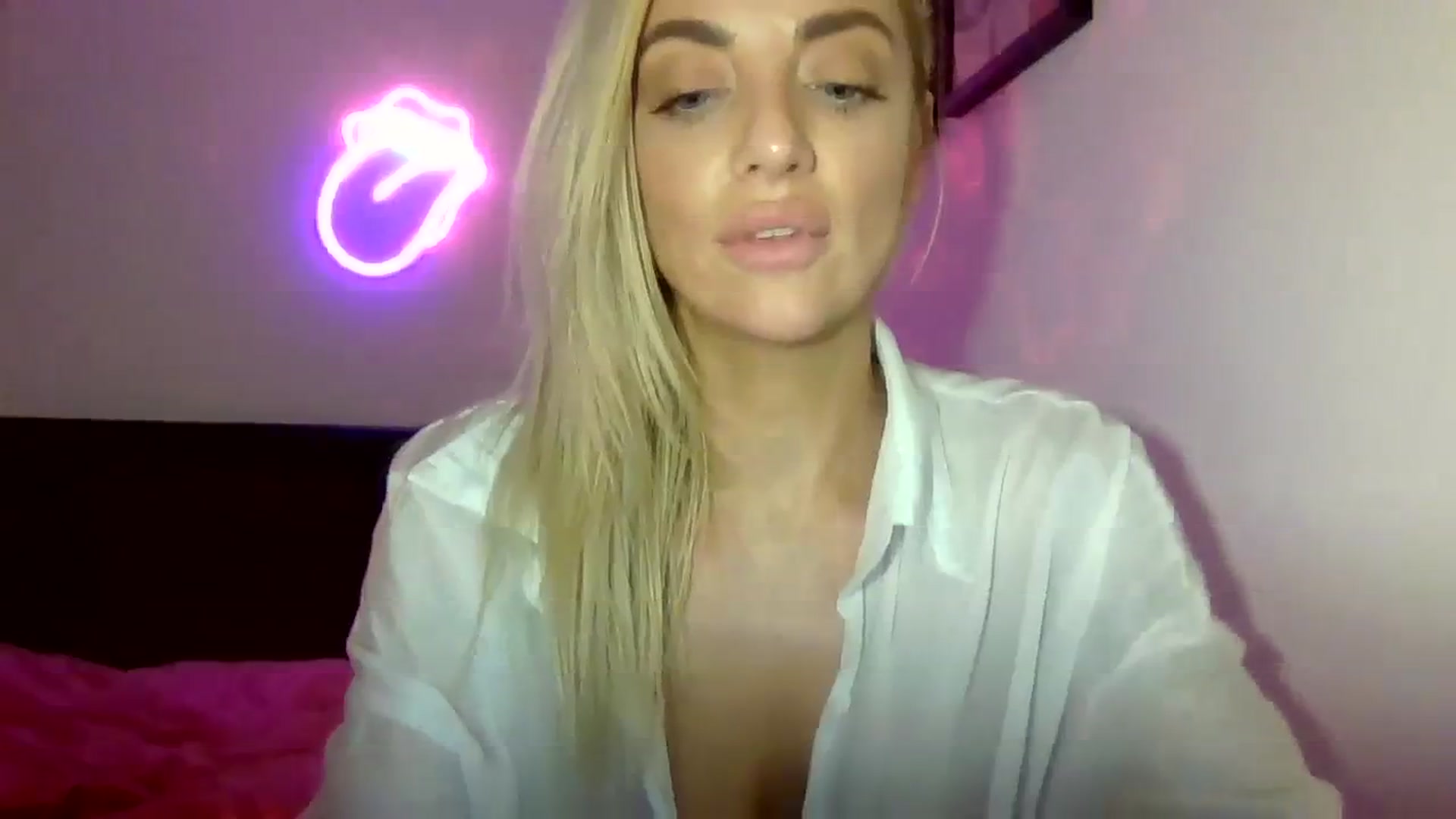 Gallery image thumbnail from Cherry_sour's myfreecams stream on, 01/04/2024, 21:38 image 17 of 20