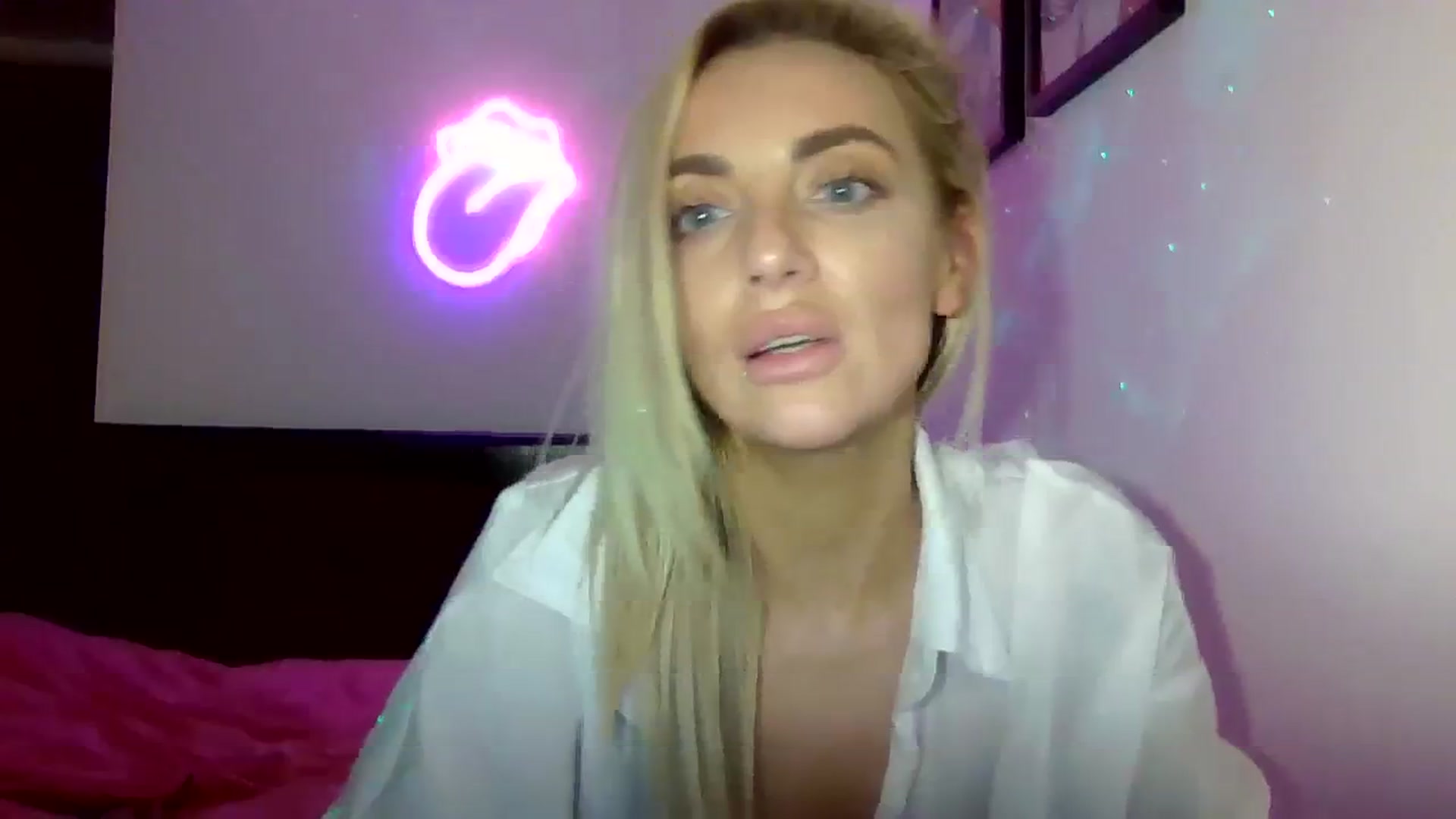 Gallery image thumbnail from Cherry_sour's myfreecams stream on, 01/04/2024, 21:38 image 8 of 20