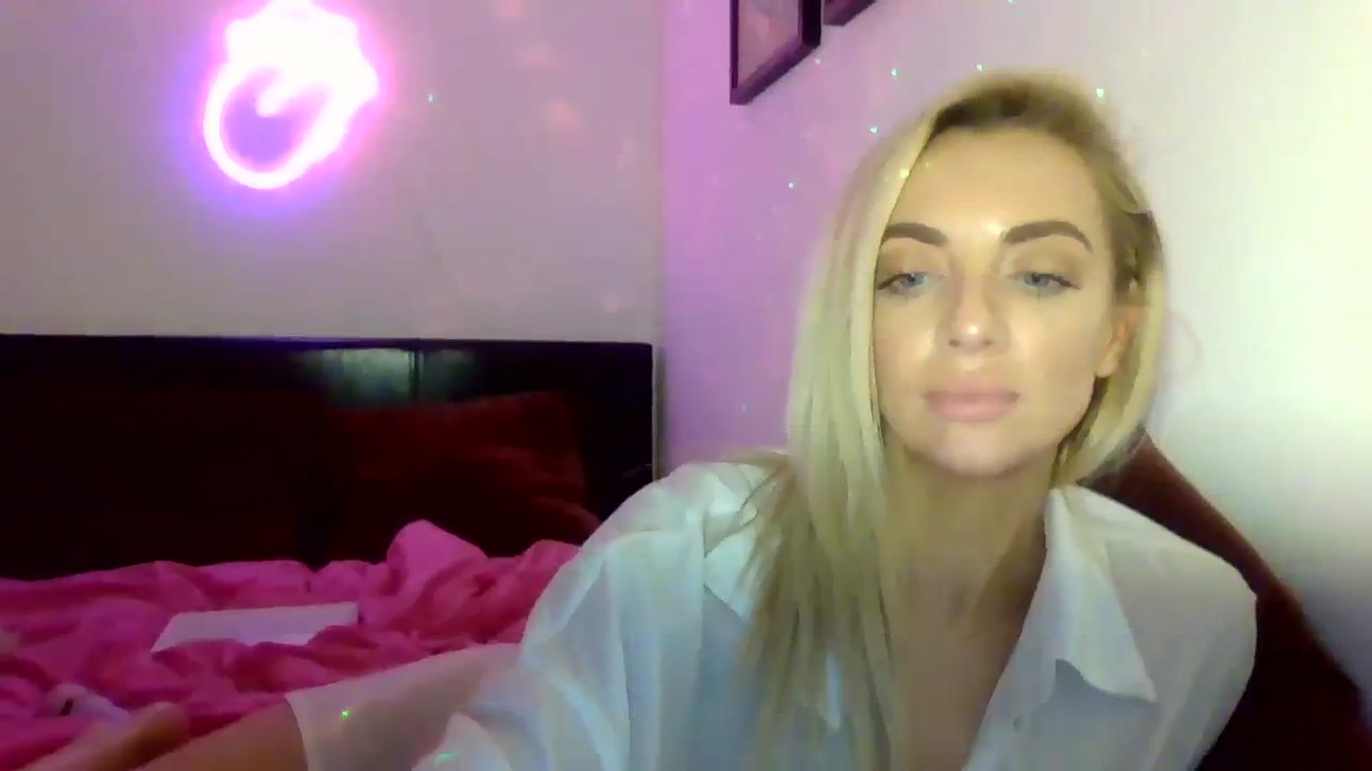 Gallery image thumbnail from Cherry_sour's myfreecams stream on, 01/04/2024, 22:38 image 3 of 20