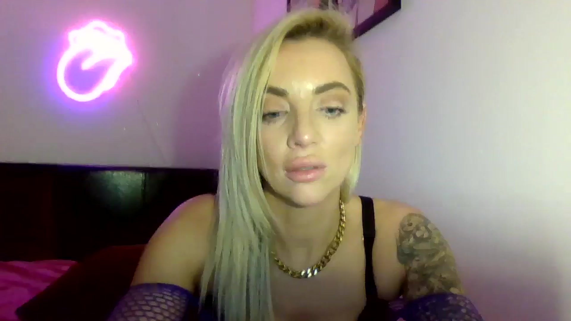 Gallery image thumbnail from Cherry_sour's myfreecams stream on, 01/05/2024, 23:21 image 19 of 20