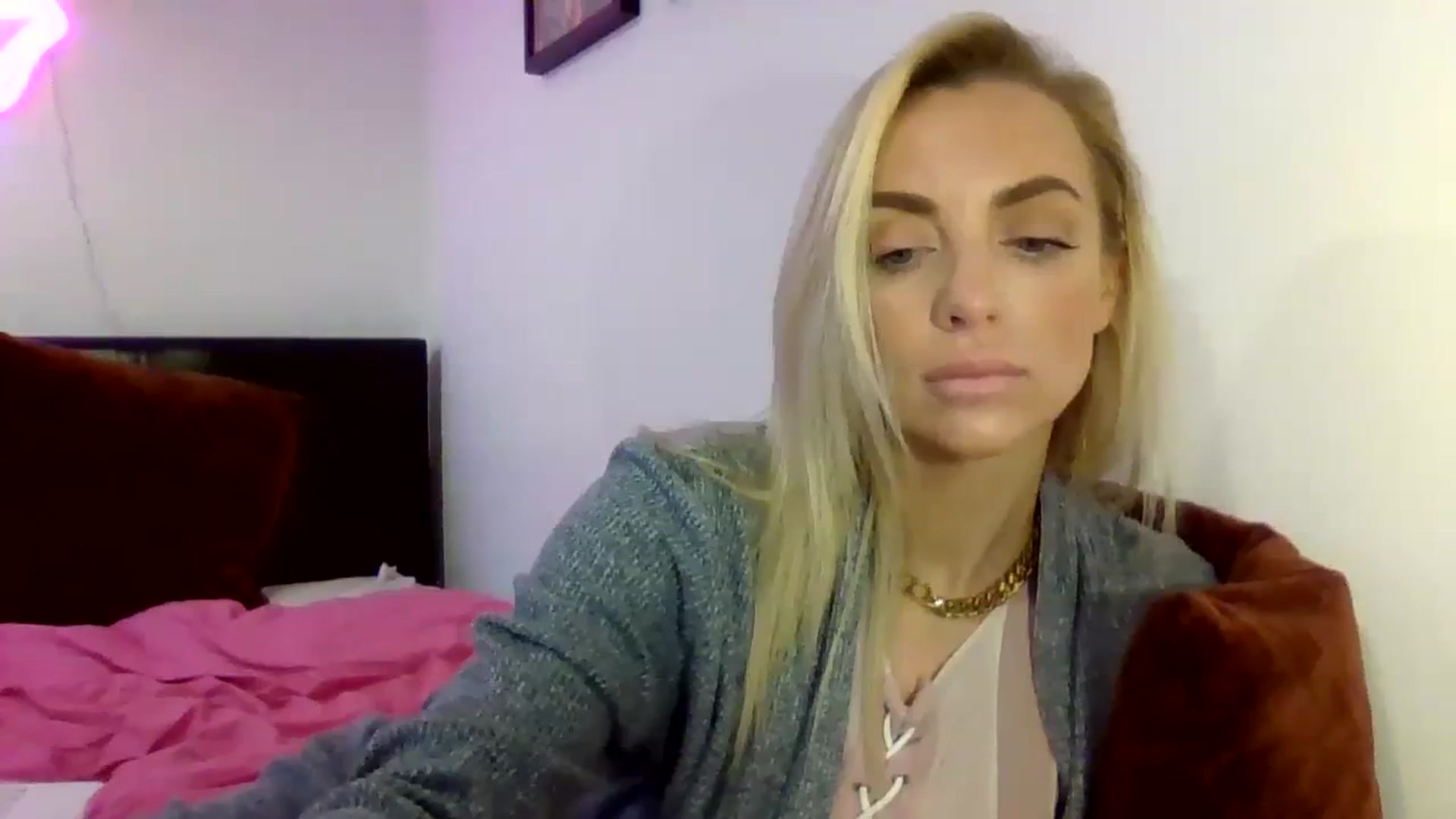 Gallery image thumbnail from Cherry_sour's myfreecams stream on, 01/08/2024, 13:58 image 18 of 20