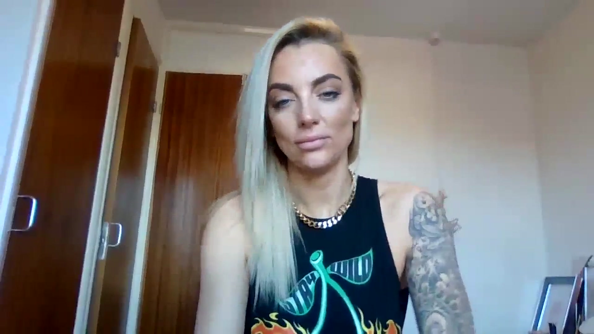 Gallery image thumbnail from Cherry_sour's myfreecams stream on, 01/09/2024, 15:18 image 3 of 20