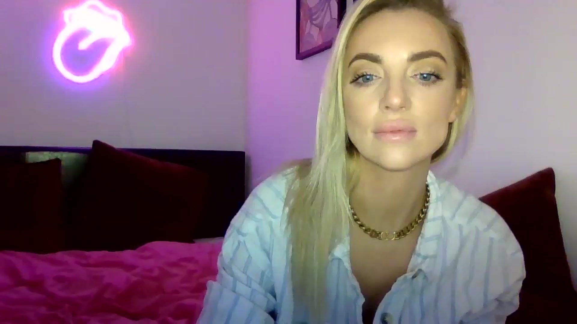Gallery image thumbnail from Cherry_sour's myfreecams stream on, 01/09/2024, 21:10 image 13 of 20